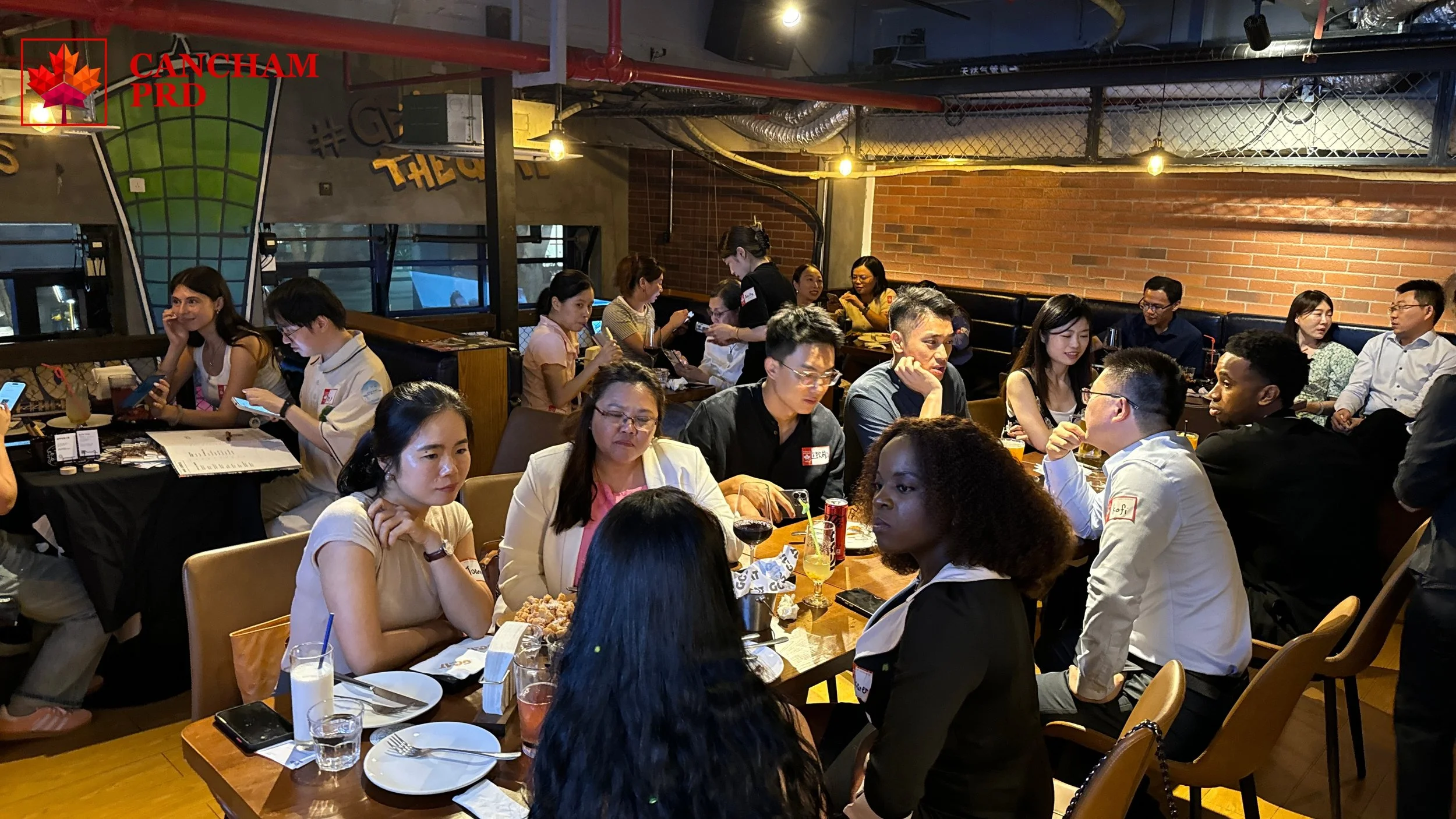 Episode 4: Knowledge Exchange "FUN FACTS" 青年职场的聚会