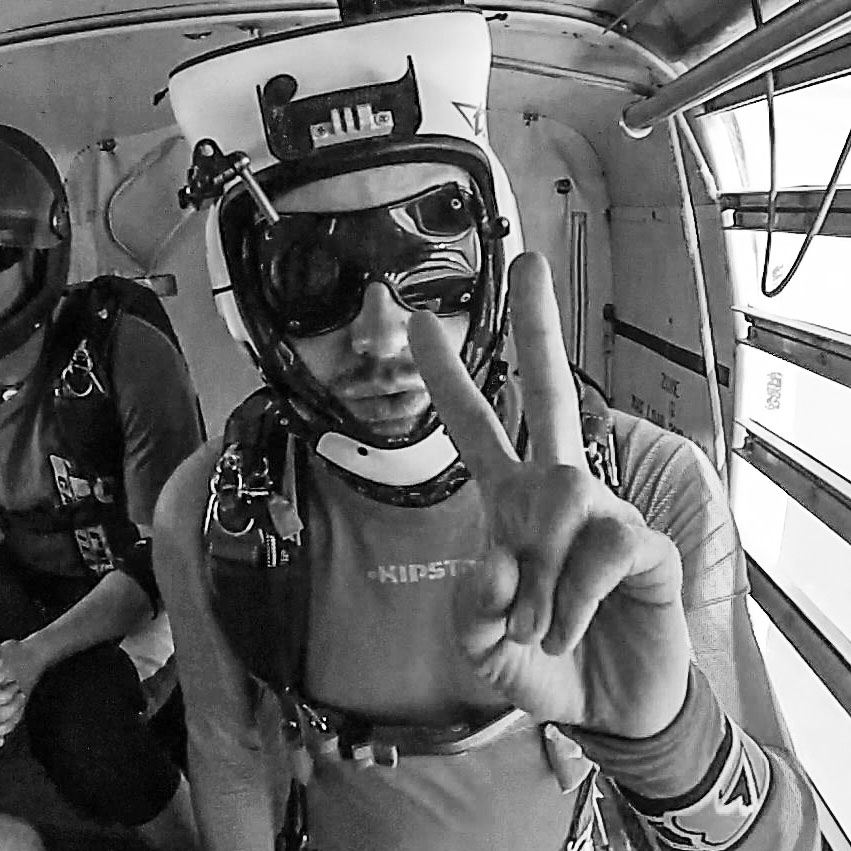 14207701_10154619360782089_6694674023139797561_o copy.jpg