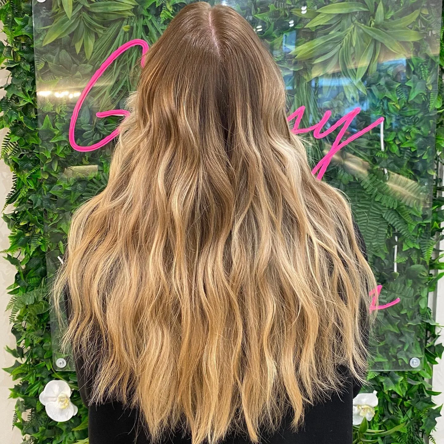 Warm blondes - come at me!

#hair #hairofinstagram #blonde #haircolour #redkenuk #redkenuki #glosslikeaboss