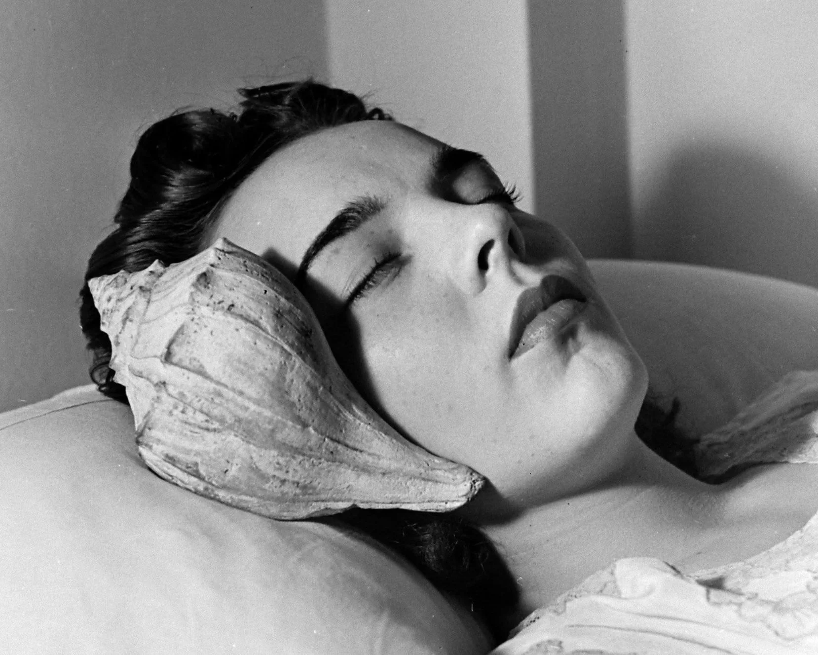 How La Straniera Became Strangers I Know: Reading and Discussion with Claudia Durastanti