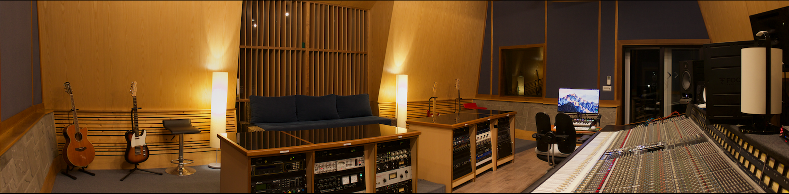 studio1 wide (1).png