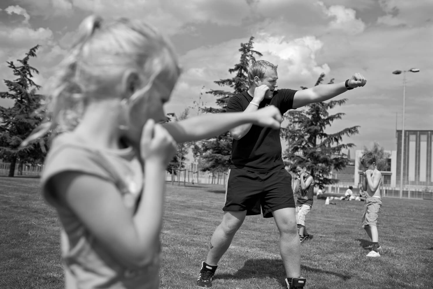 Jeugdbokstraining-Den-Haag-Meisjes-Bokstraining.jpg