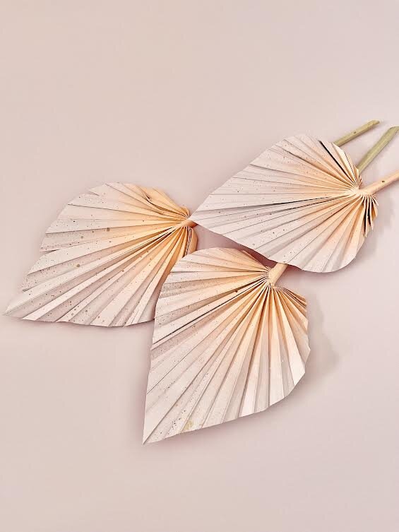 PALM EDIT GOLD FLECK SPEAR PALMS