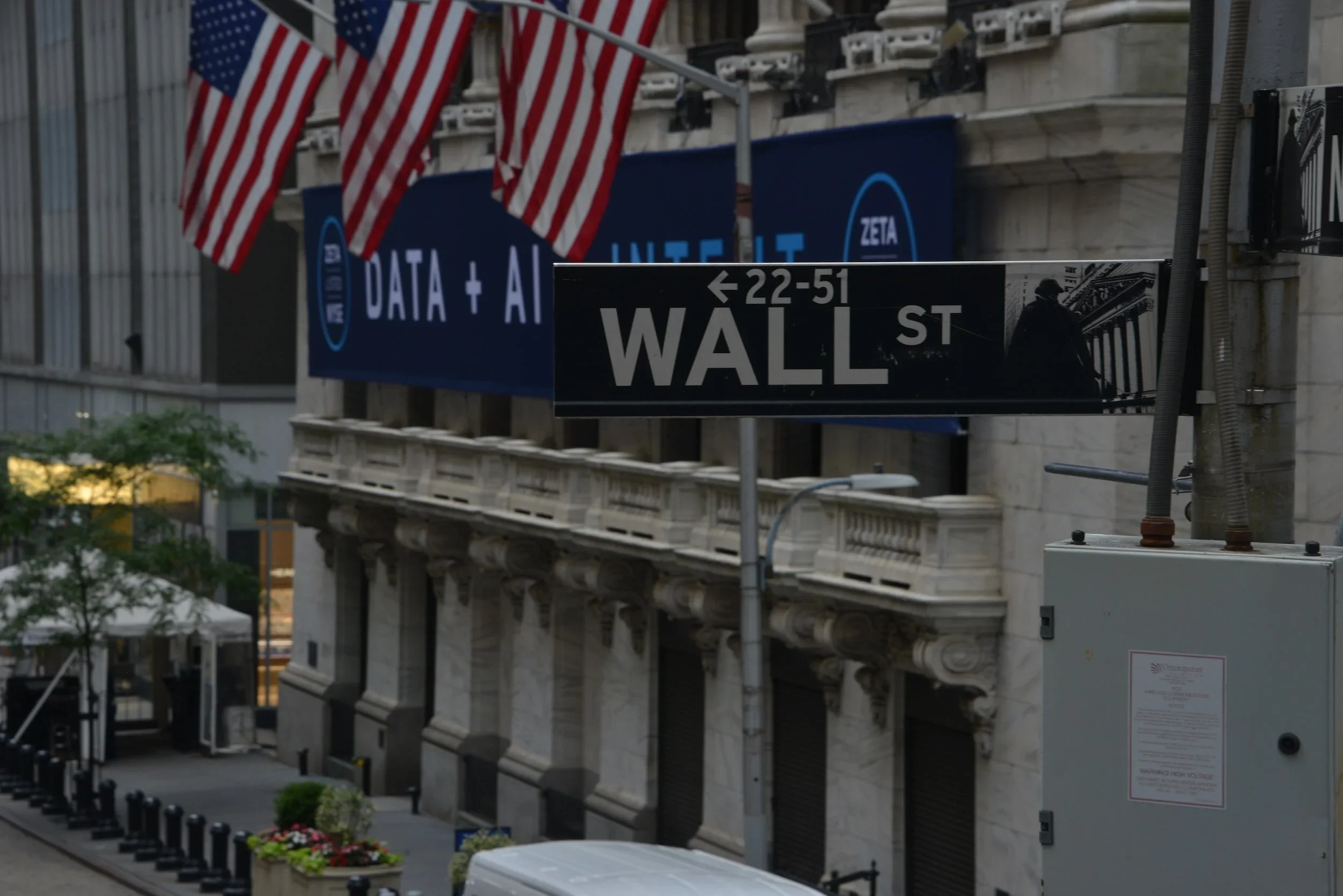 Top 25 Most Traded Stocks &amp; ETFs by Investors at Firstrade in May