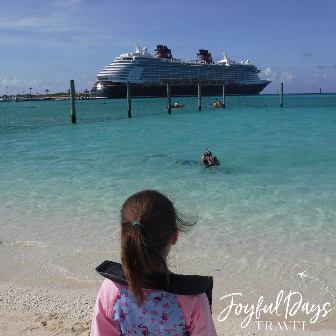 Have you ever smirked with stingrays? On Disney&rsquo;s Castaway Cay you can! It was such an amazing experience to get to see them so close.  #disneycruise #castawaycay #joyfuldaystravel #disneydream  #disneyvacation