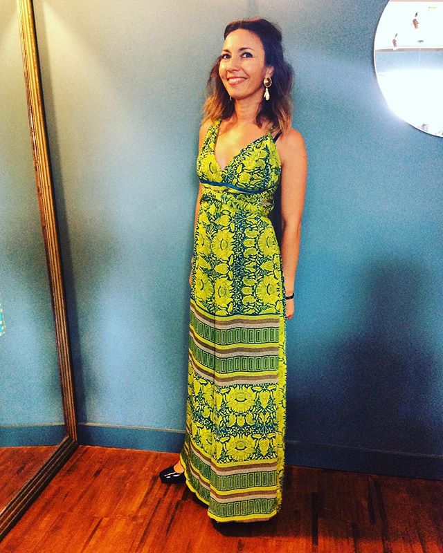 Gorgeous Chantal from @madateliermadatelier looking tr&eacute;s chic on her Dolcequela silk jumpsuit. We have them in lots of crazy beautiful prints and colour ways. Perfect for wedding season and holidays 🧜&zwj;♀️💚🌼 #retrouvevintage #sustainablef