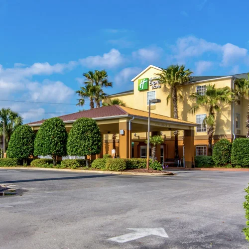 holidayinn.jpg