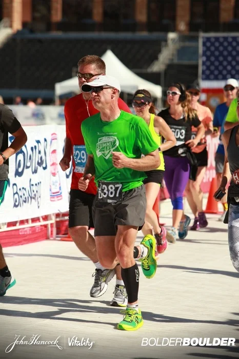36740253_race_0.6363496960057909.display.jpg