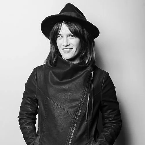 Andrea Lemonds / Stylist Andrea Lemonds is a licensed Barber Instructor and Stylist with a passion for hairstyling, cutting and education. Her achievements have been featured in OklaVision, Behind The Chair and The Oklahoman. She has pursued learning all the way to London and back with a focus on styling and cutting techniques. Miss Lemonds's work has awarded her a feature in Behind The Chair's Raw Talent- Braids & Updos and a top five placement in The Oklahoman's Reader's Choice Awards 2014. Andrea lives by her craft and ethos: “Discovery of the past leads to understanding the present and so imagining the future.” See more at Andrea’s website .