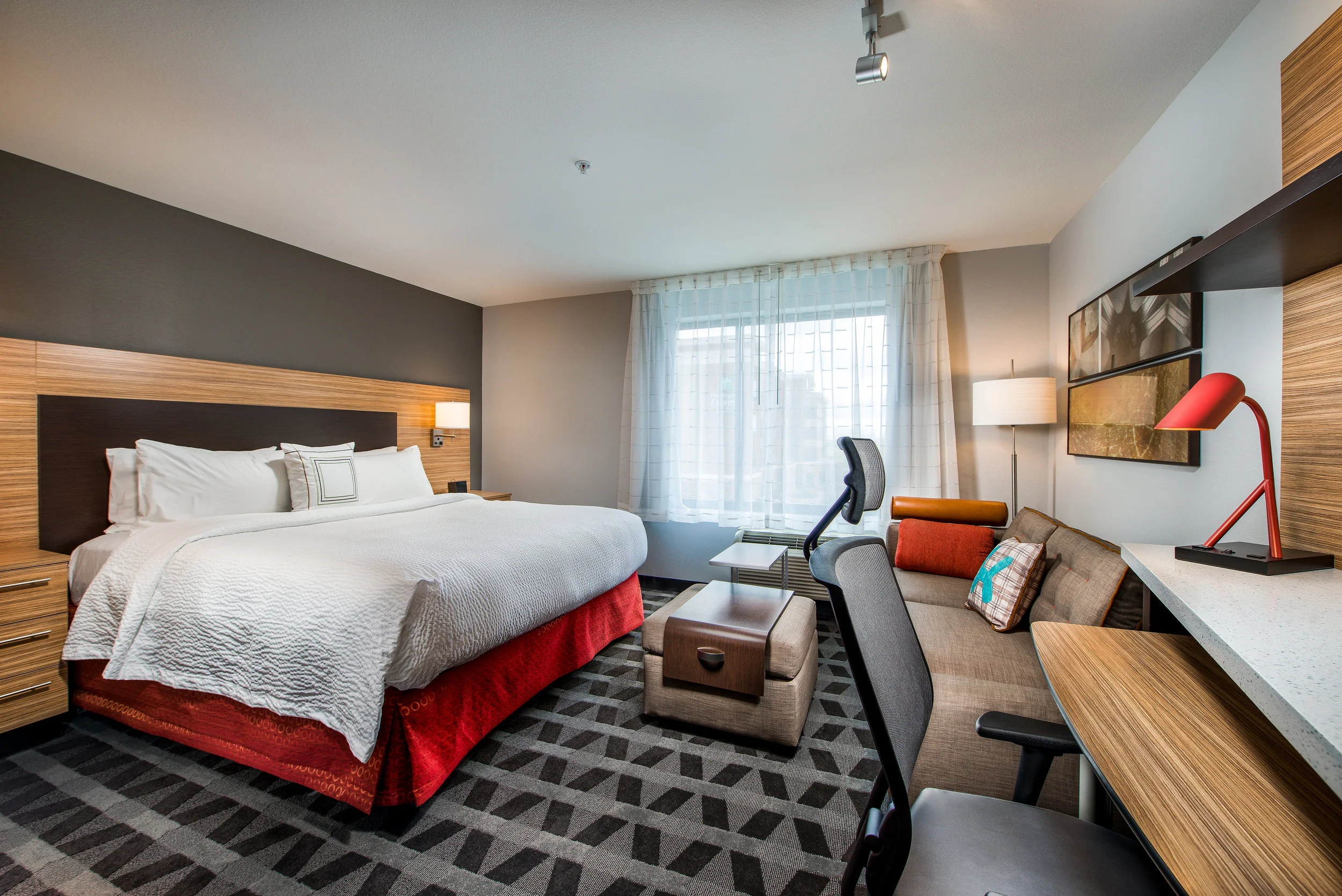 St-Kg-bedroom-318.jpg