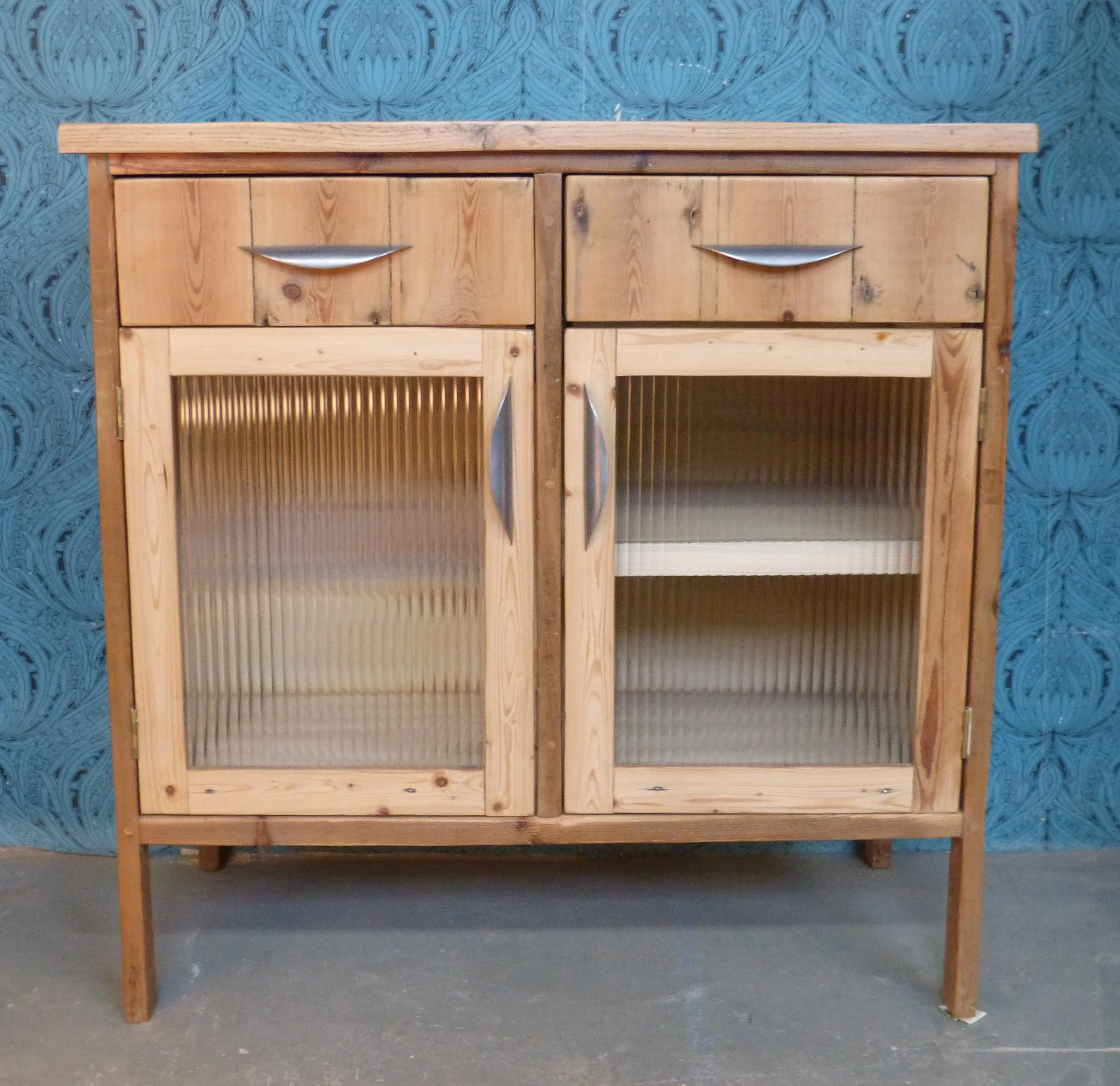 Cupboard with two drawers and reeded glass doors 2.JPG