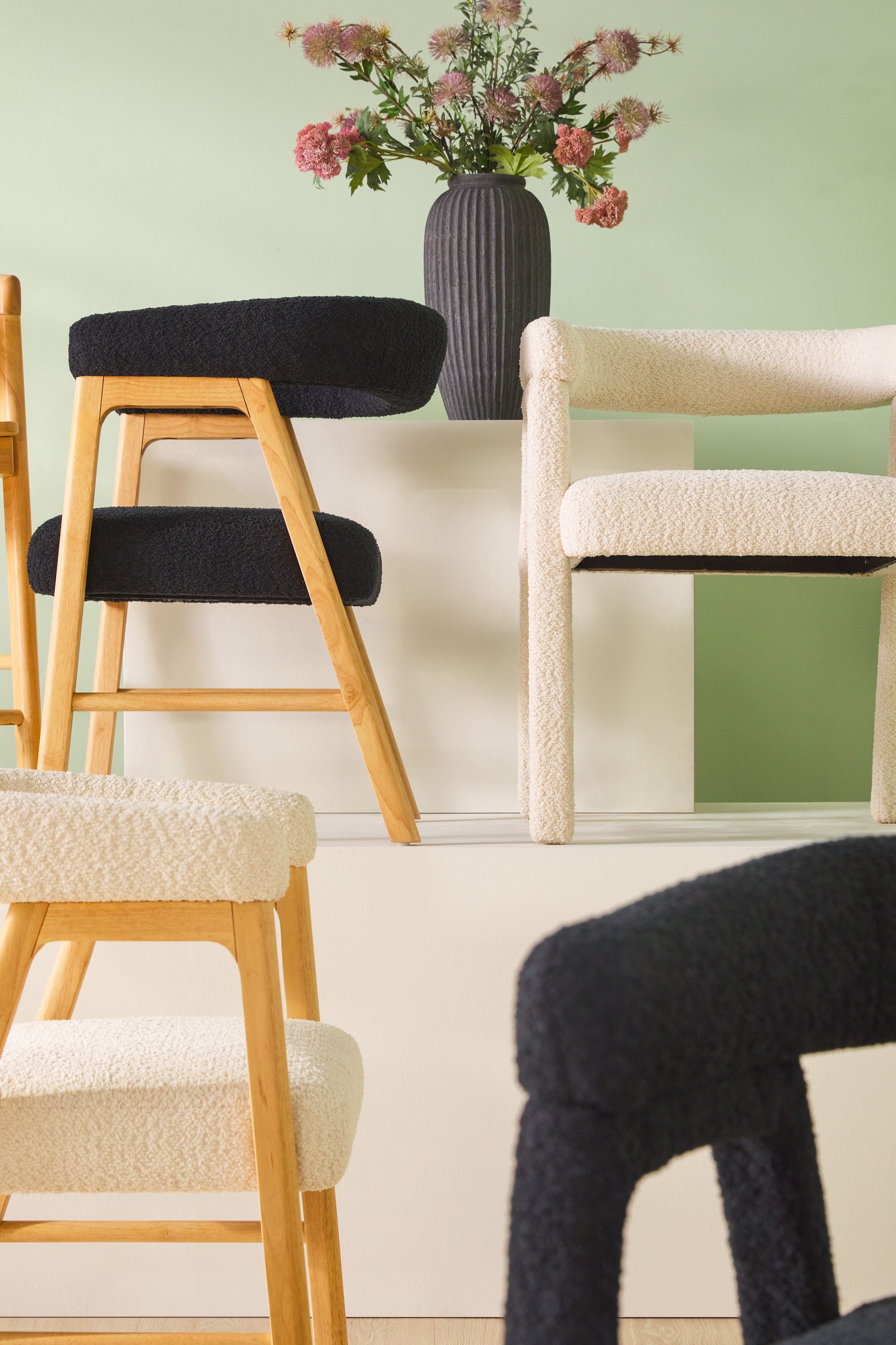 Ezra Chair Showcase_DTC_2x3_04.jpg