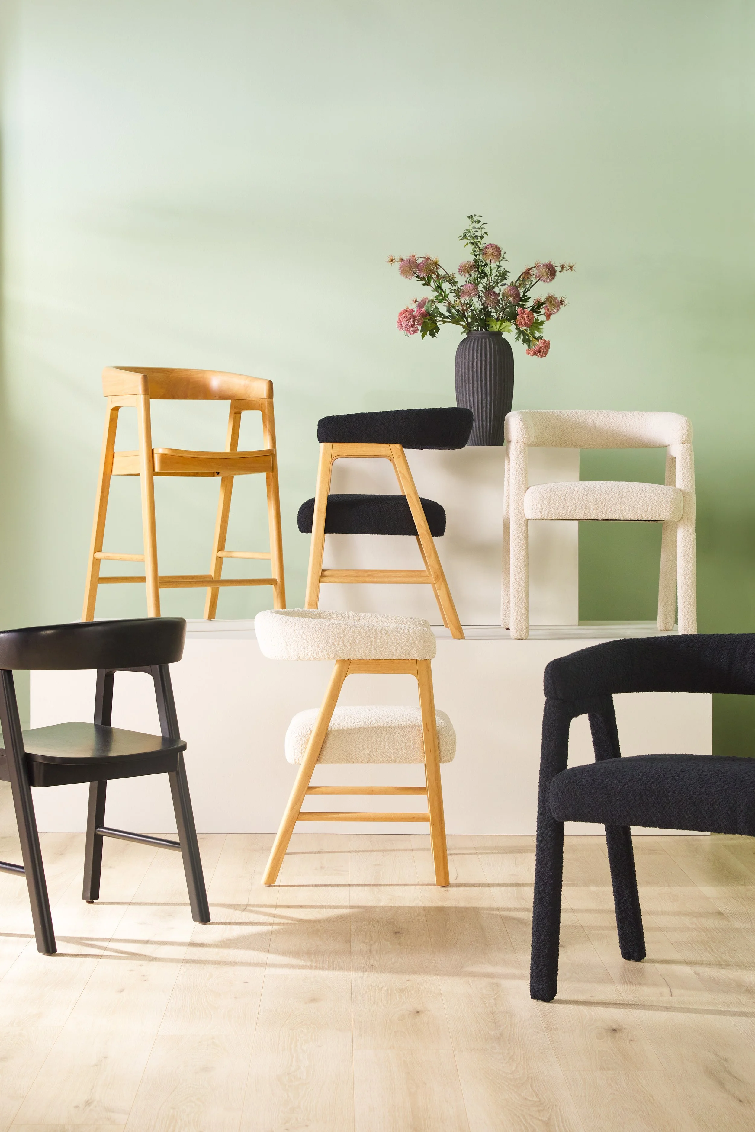 Ezra Chair Showcase_DTC_2x3_03.jpg