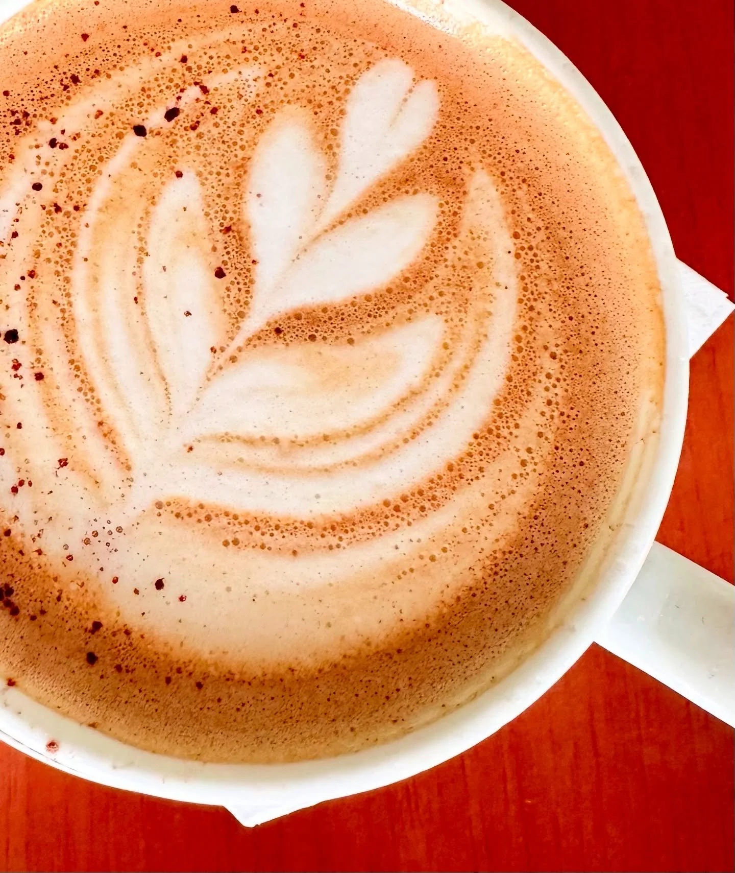Maki&rsquo;s making latte dreams come true 💭☕️

Come in any day of the week to enjoy at Petite Madeline Bakery - our espresso is always lovely paired with our handcrafted pastries from scratch 🥐😊🧡

See you soon! 😉 

#petitemadelinebakery #lattea