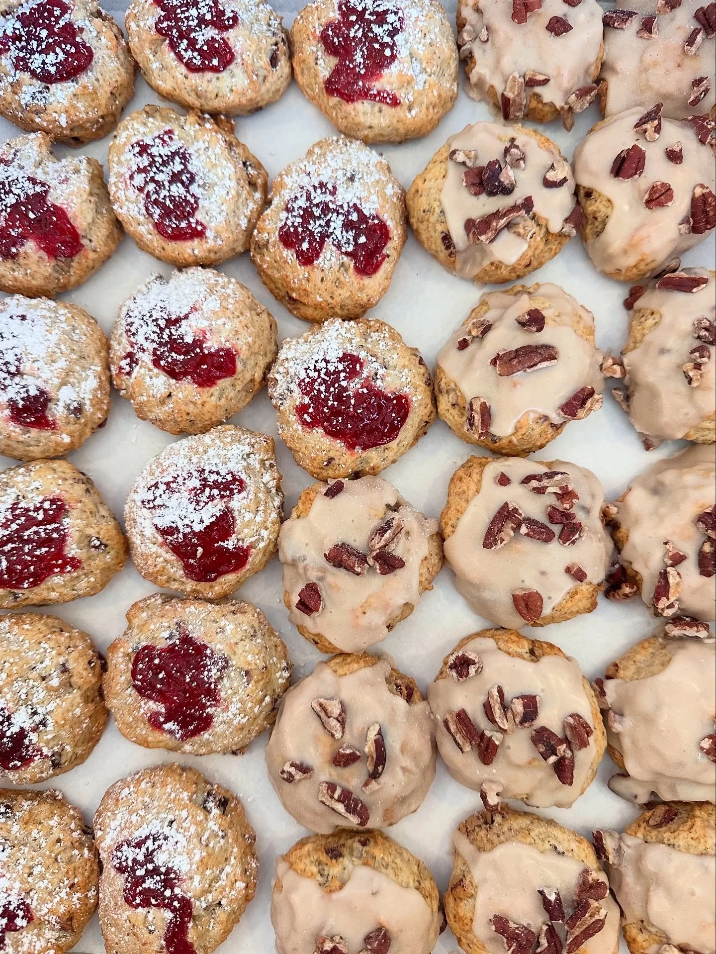 ✨ These MINI scones stole the show today! 🥐

💖 A special event called for bite-sized pastries, and we delivered with Raspberry ❤️ &amp; Maple Pecan 🍁🥜 scones!

👉 Did you know?!! You can special order ANY of our pastries (mini OR regular) with ju