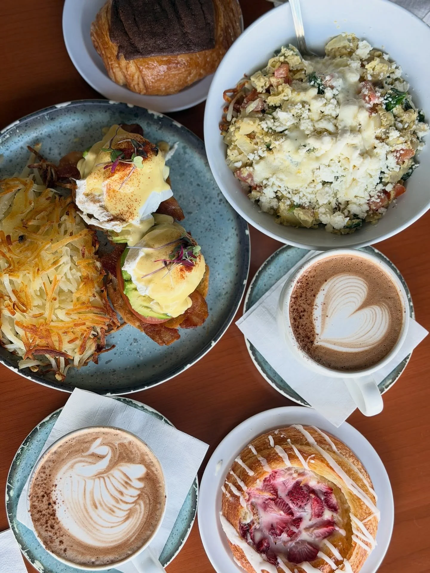 This is our love language 🤍

☕️ Espresso crafted by skilled baristas @maki.schwalbe 
&bull;Mochas, include 2 espresso shots&bull;

🥐 Pastries made by hand, every day @chivas7719 
&bull;Chocolatine &amp; Strawberry Cheese Danish&bull;

🍳 Breakfast 