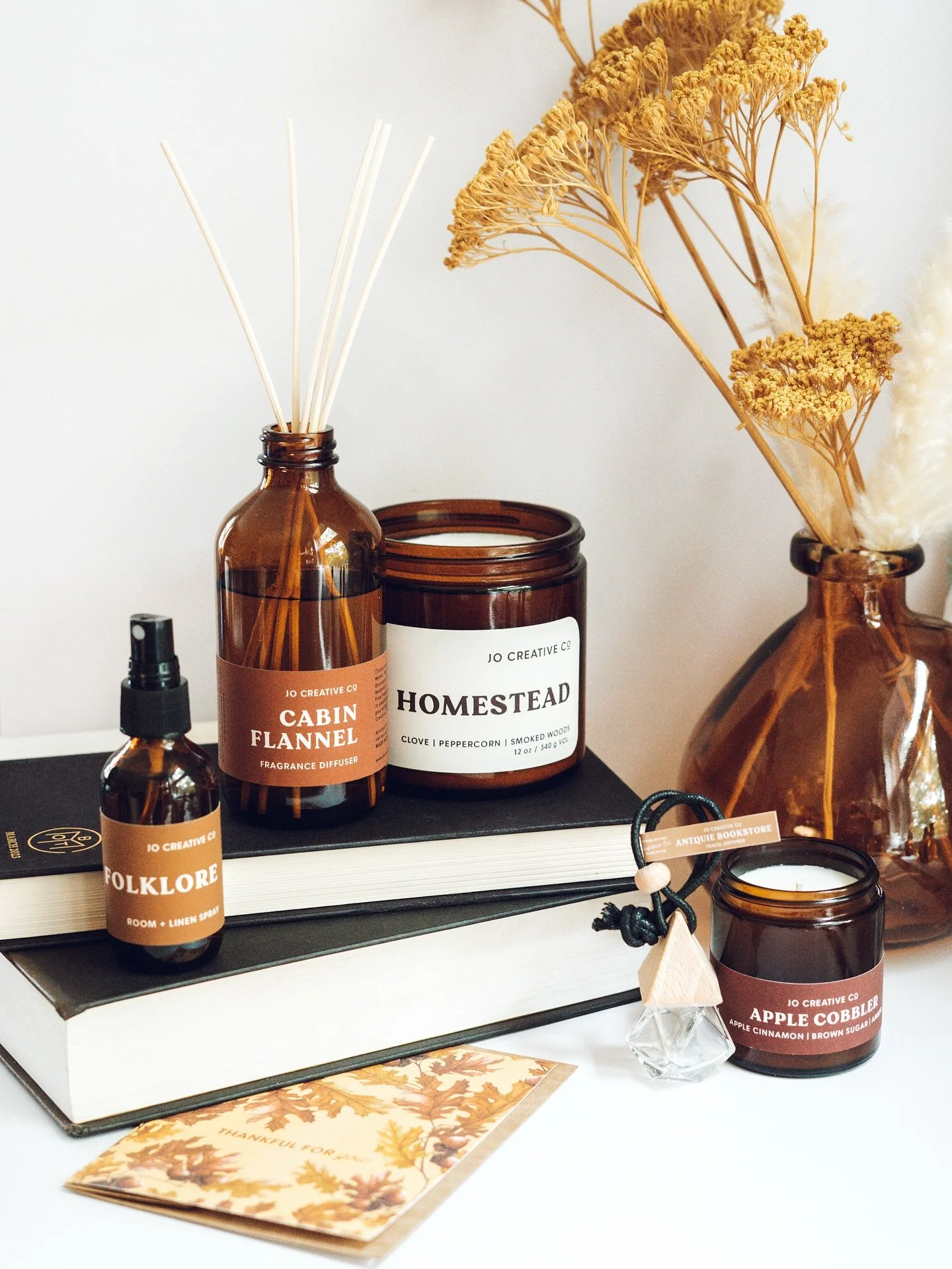 Autumn awaits, time to get cozy. 🍂🍁🥧 From fresh baking right out of the oven, to the rustic countryside, our Fall Collection is finally here! ✨

This collection features all your favourites like our new fall candles, travel diffusers, room sprays,