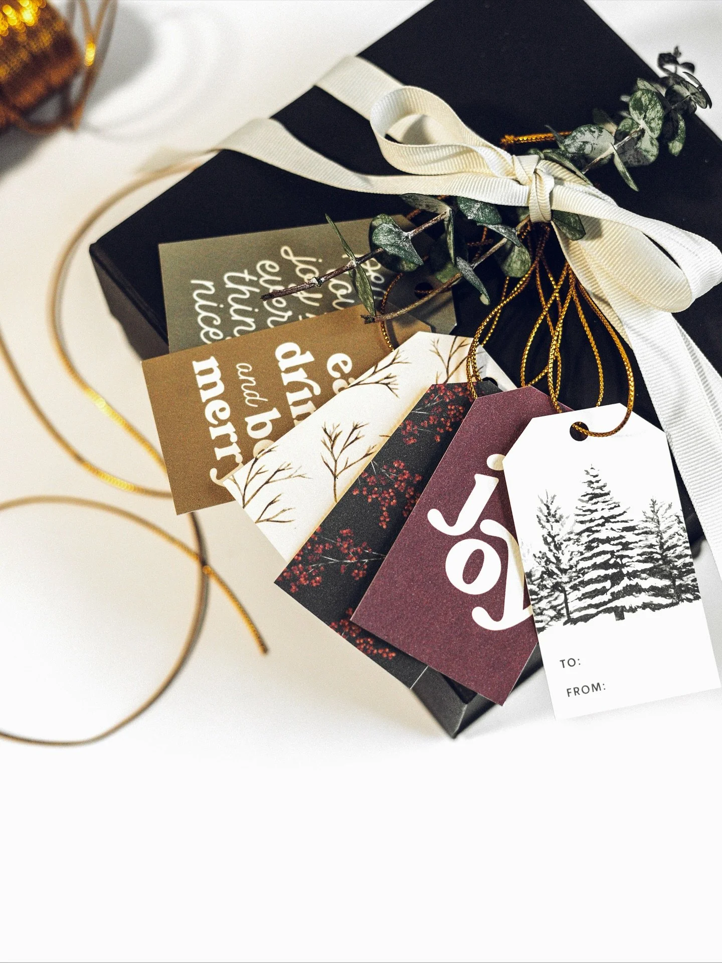 Add the perfect touch to your Christmas gifts this holiday season. Our 6 holiday gift tags are paired with gold cord to make gifting this season both festive and unique.

Our tags are 3.5 x 2 inches and printed in our textured heavyweight paper. 

Sh