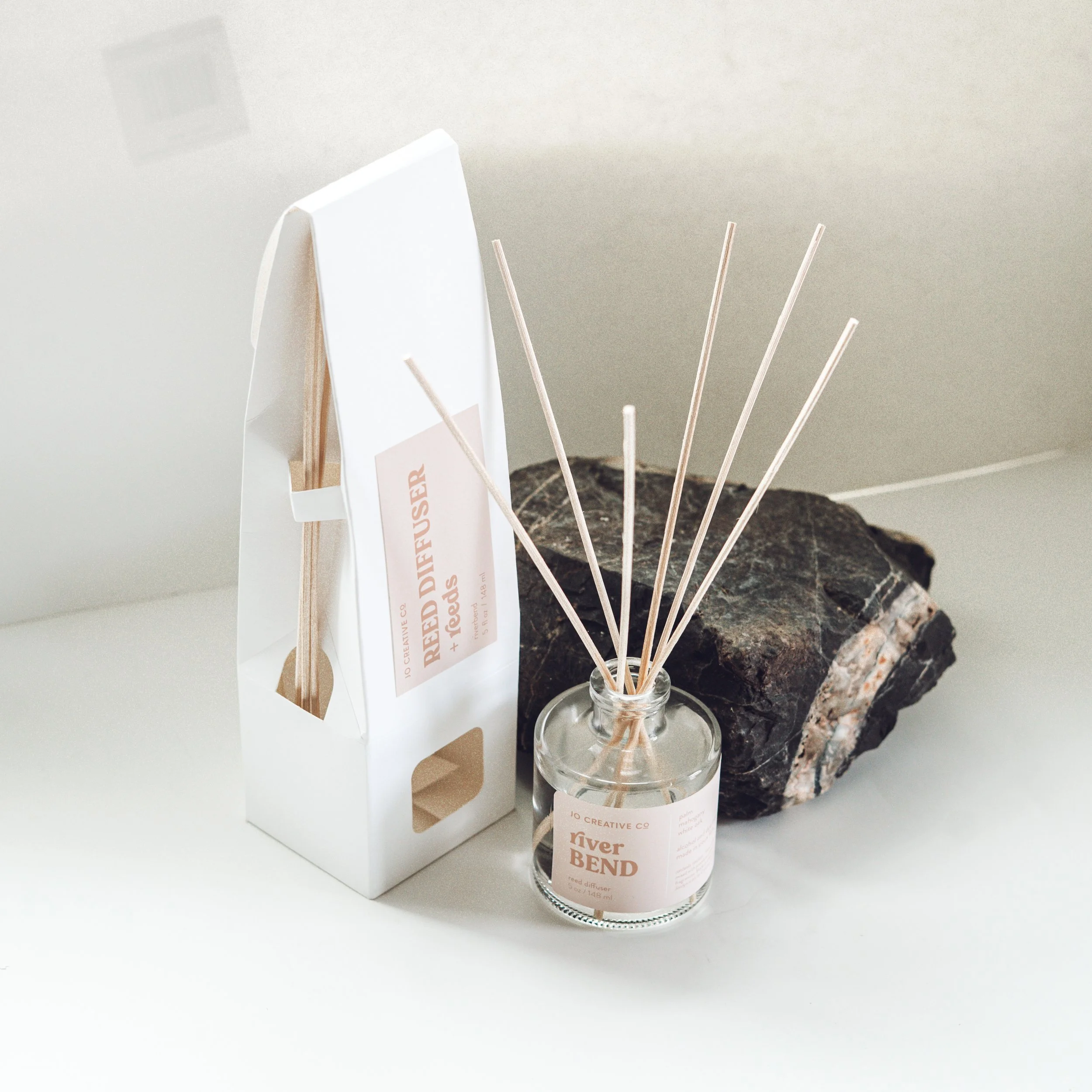 CLEAR Round Diffuser-5.jpg