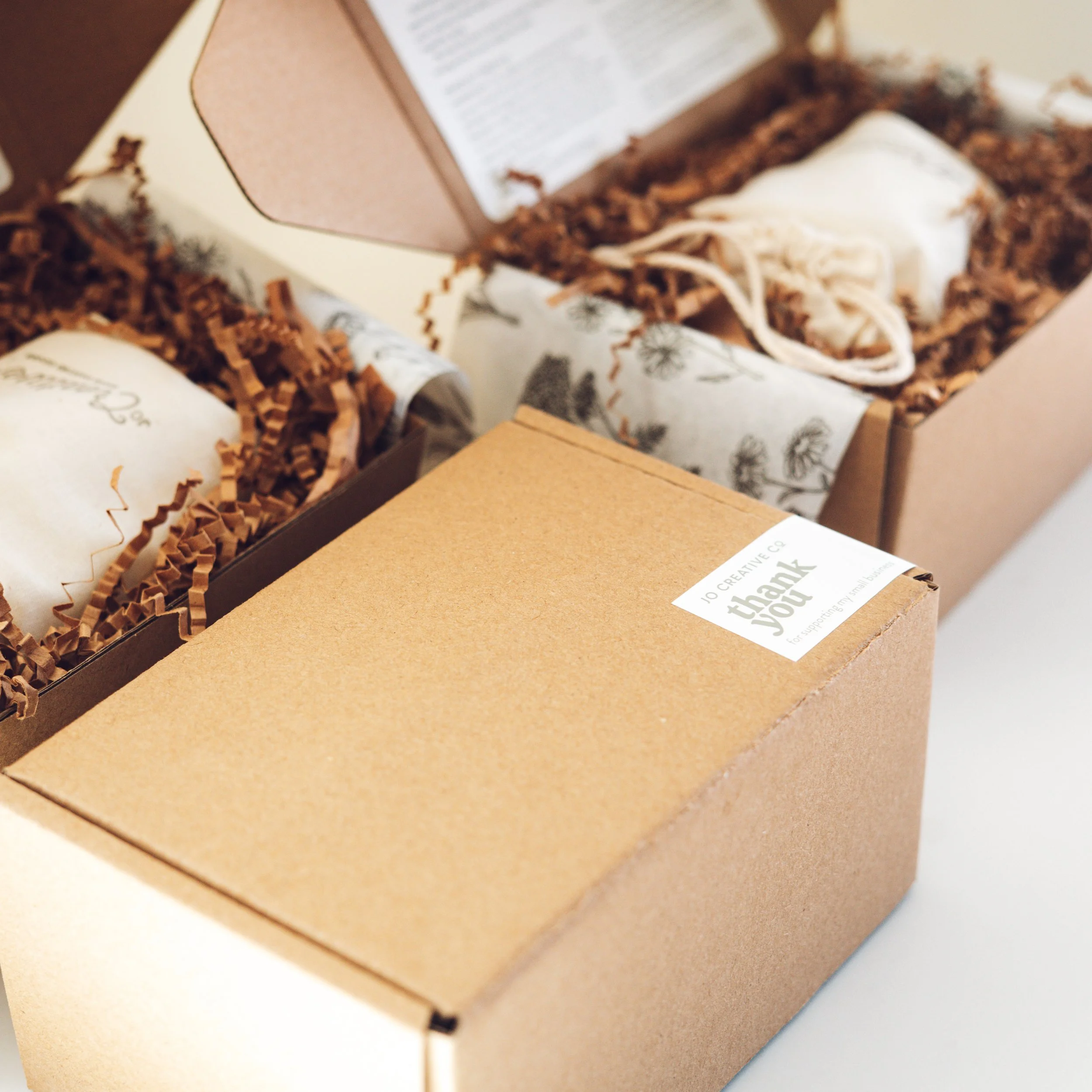 Subscritpion Candle Packaging-2.jpg