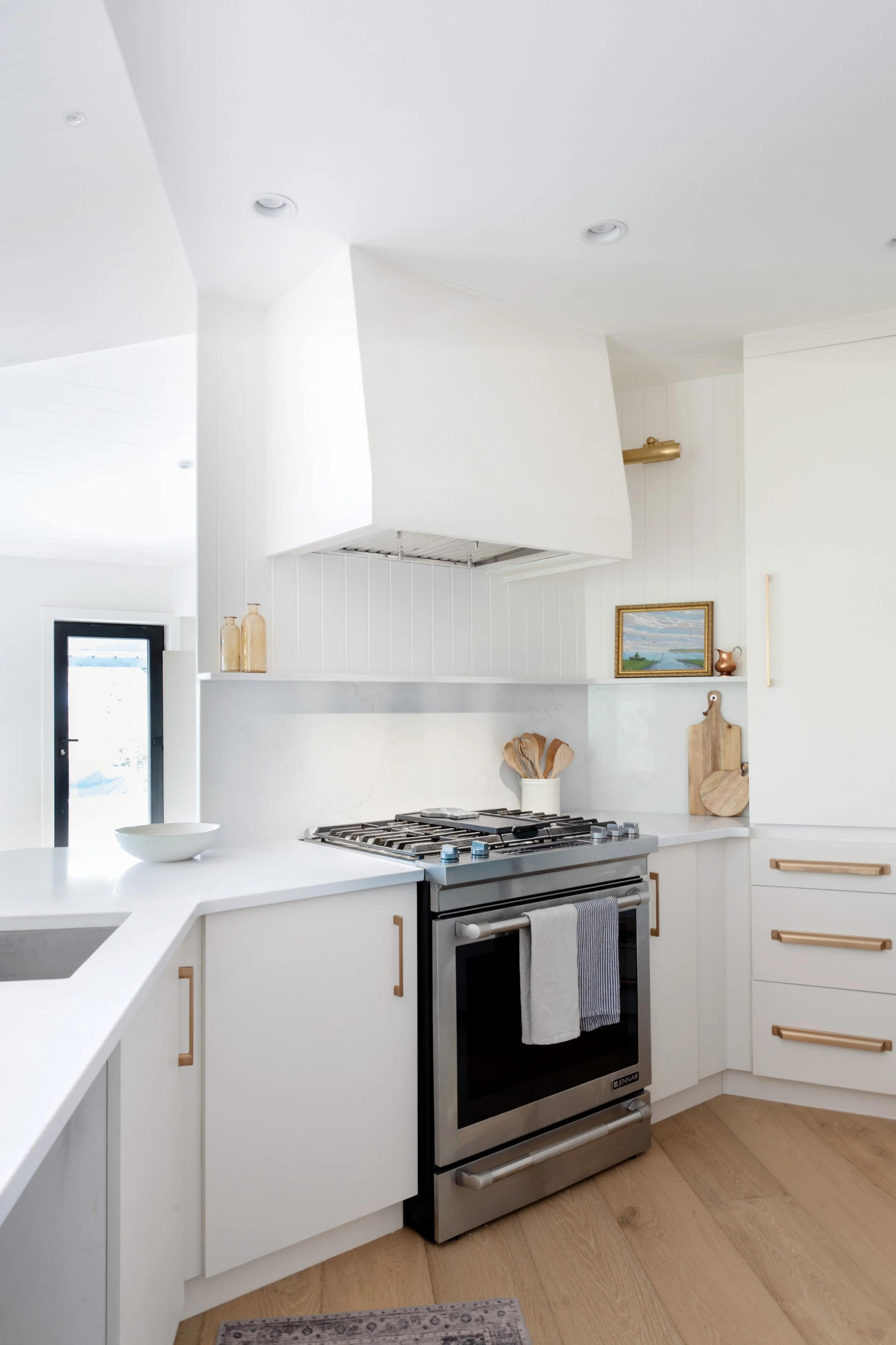 Olivier Range Hood .jpg