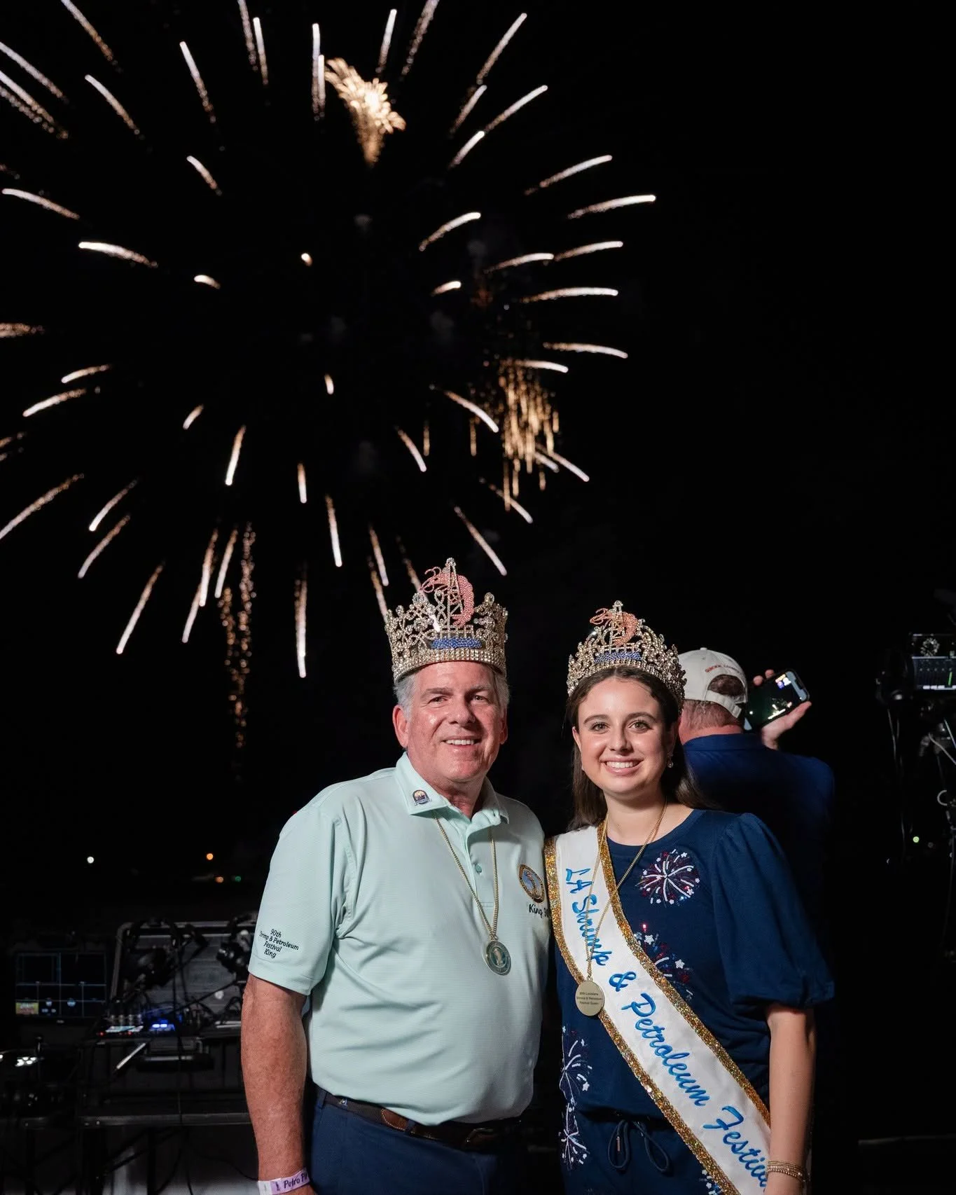 There&rsquo;s no better way to cap off the Sunday traditions of Festival Weekend than with a spectacular fireworks display lighting up the sky! A crowd favorite for all ages, our fireworks take place right over the river, offering stunning views from