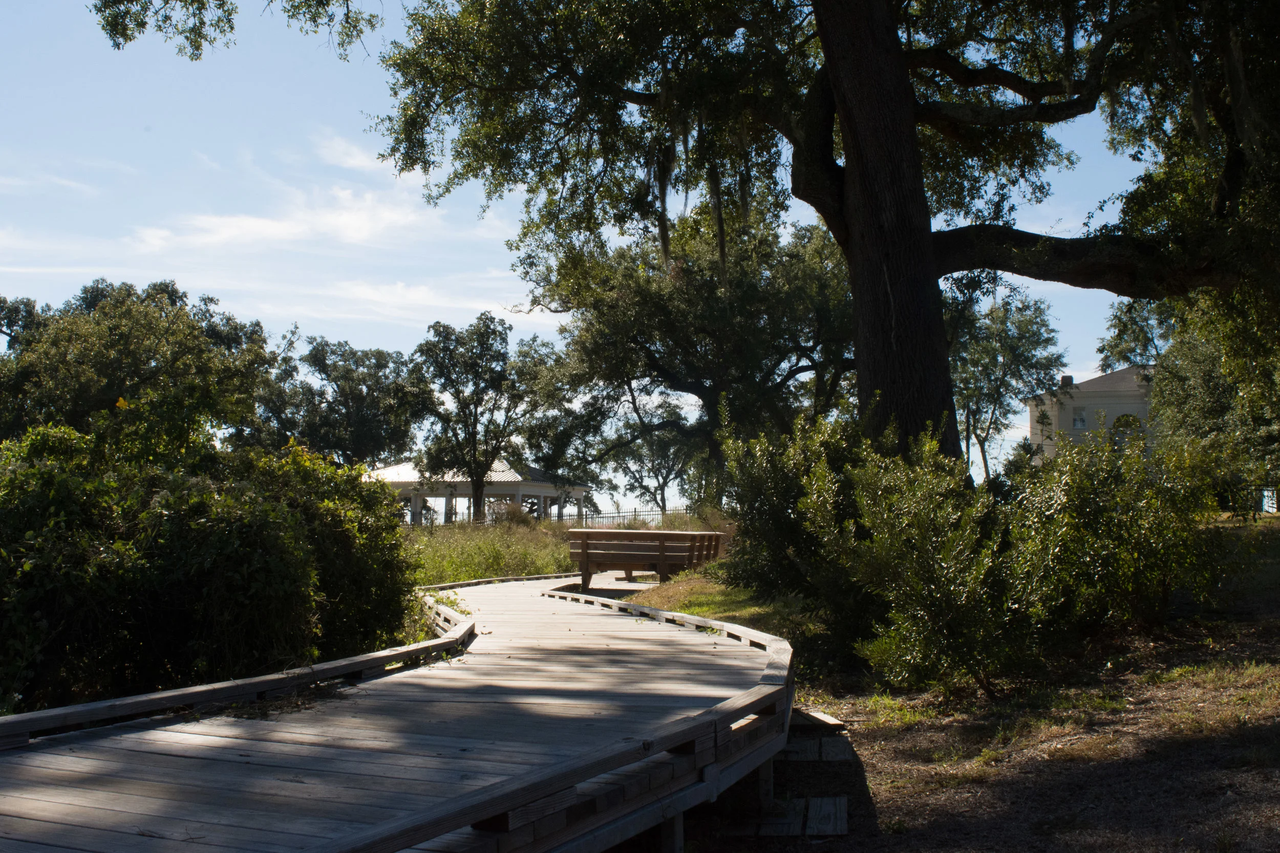  BOARDWALKS IN COASTAL PROJECTS
