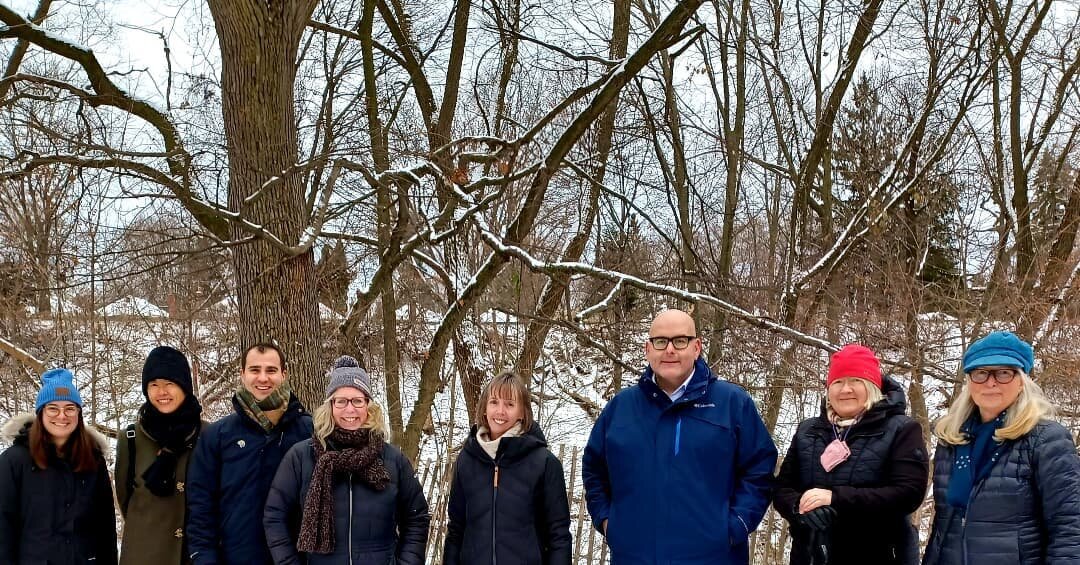 We were delighted to welcome Liberal leader Steven Del Duca and Liberal BEY candidate MM McMahon to Small's Creek today (December 9, 2021)
Thank you for listening and engaging in a meaningful way with this community. 
@stevendelduca @marymargaretbey 