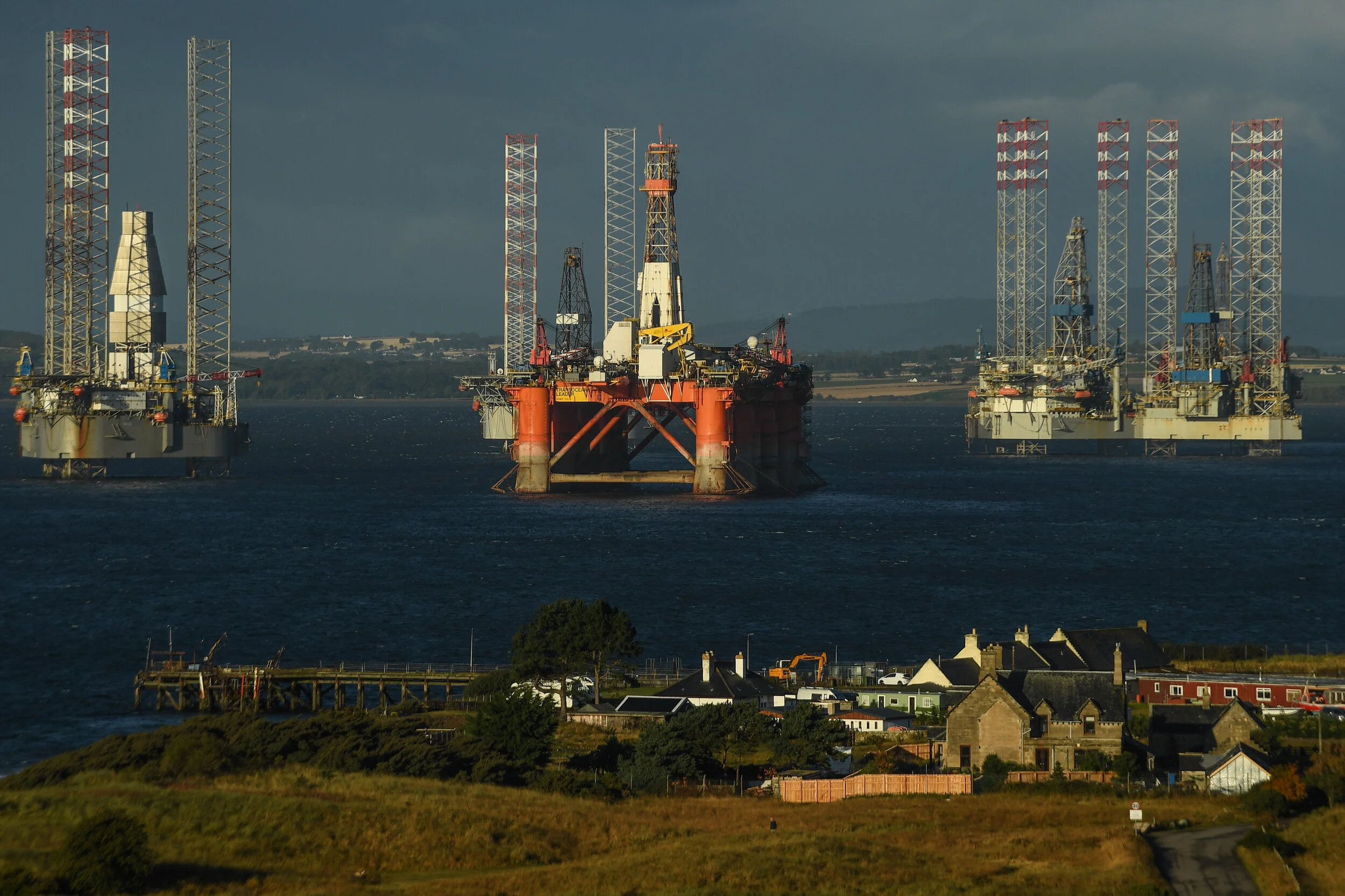 PS_CROMARTY_RIGS_15.JPG