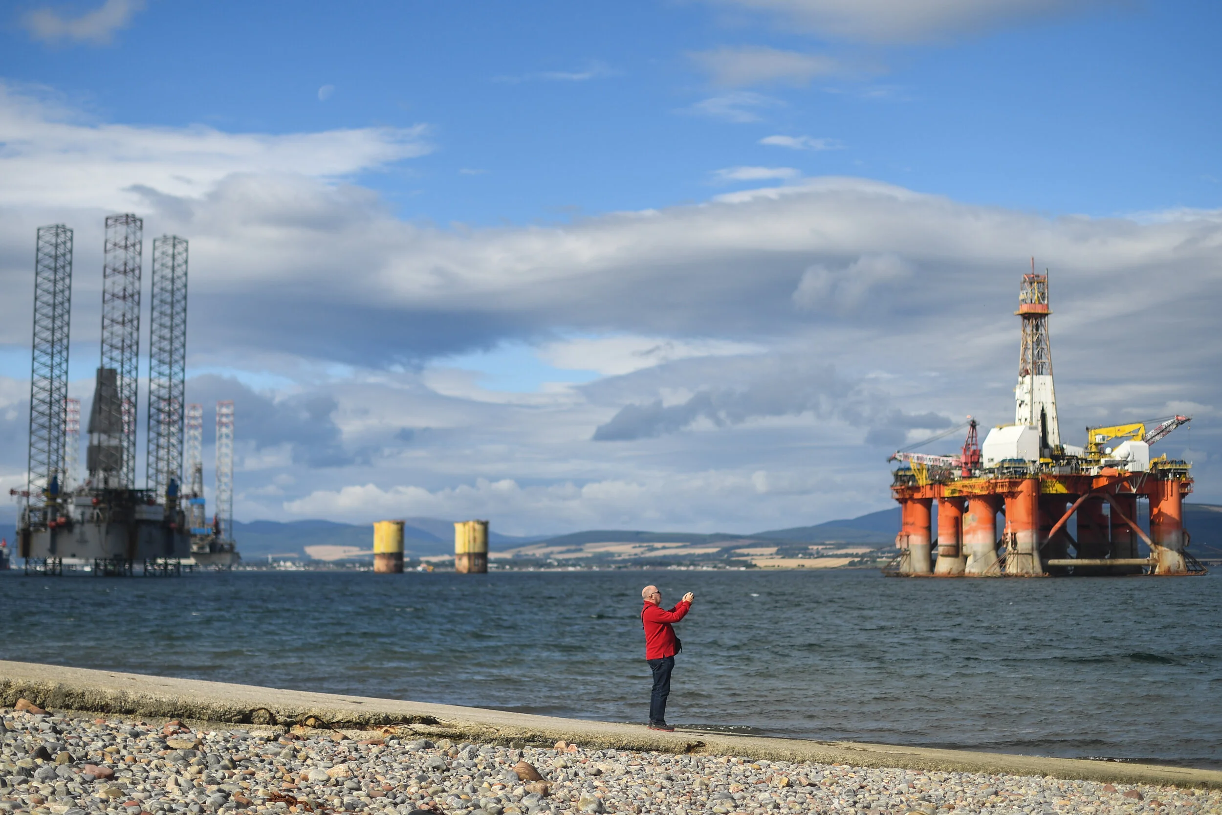 PS_CROMARTY_RIGS_59.JPG