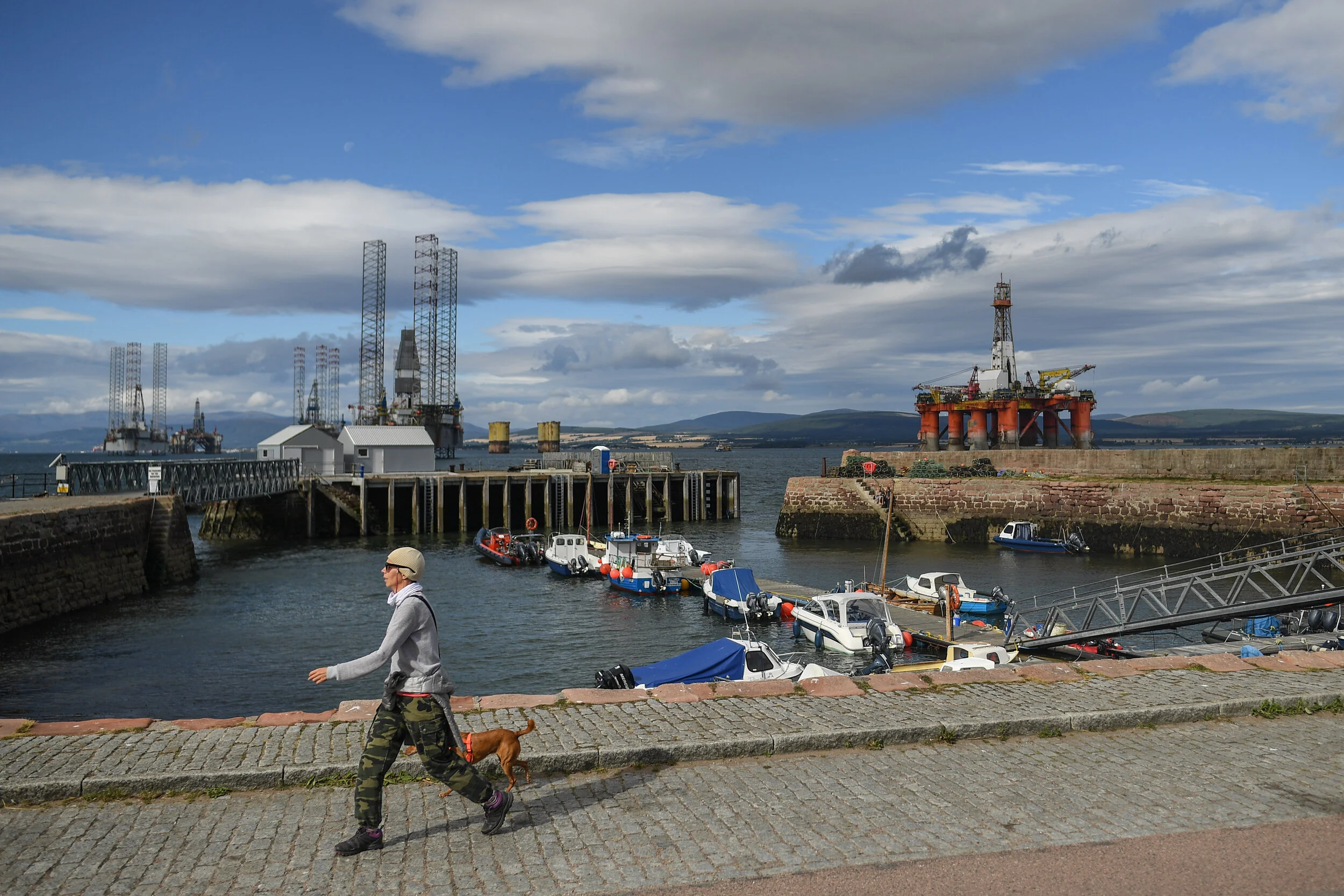 PS_CROMARTY_RIGS_57.JPG