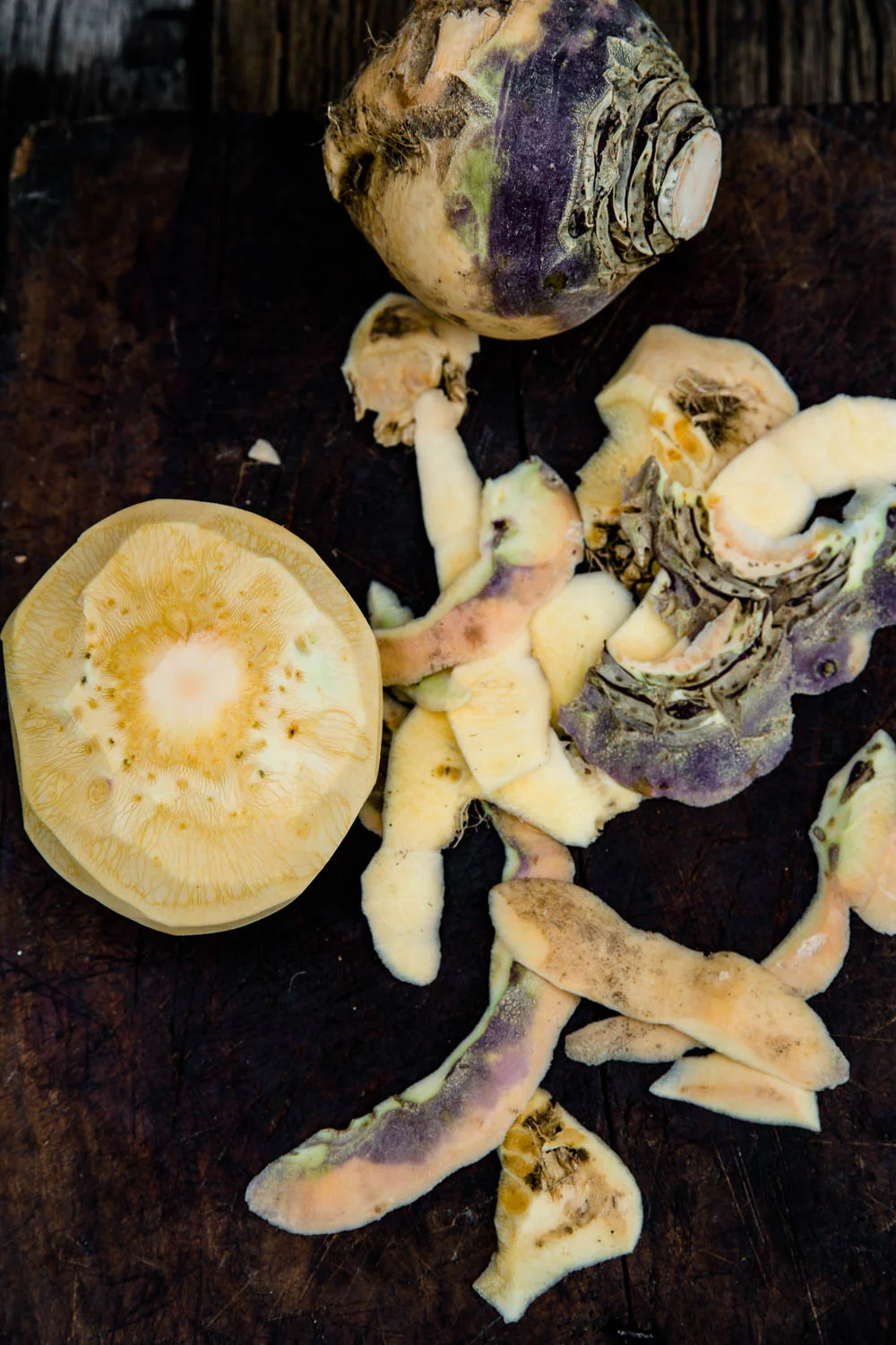Egal, ob rosa, gelb, grün oder weiß, wir finden: Mangold schmeckt ganz wunderbar! - veggielicious | gemüse. fotos. rezepte.