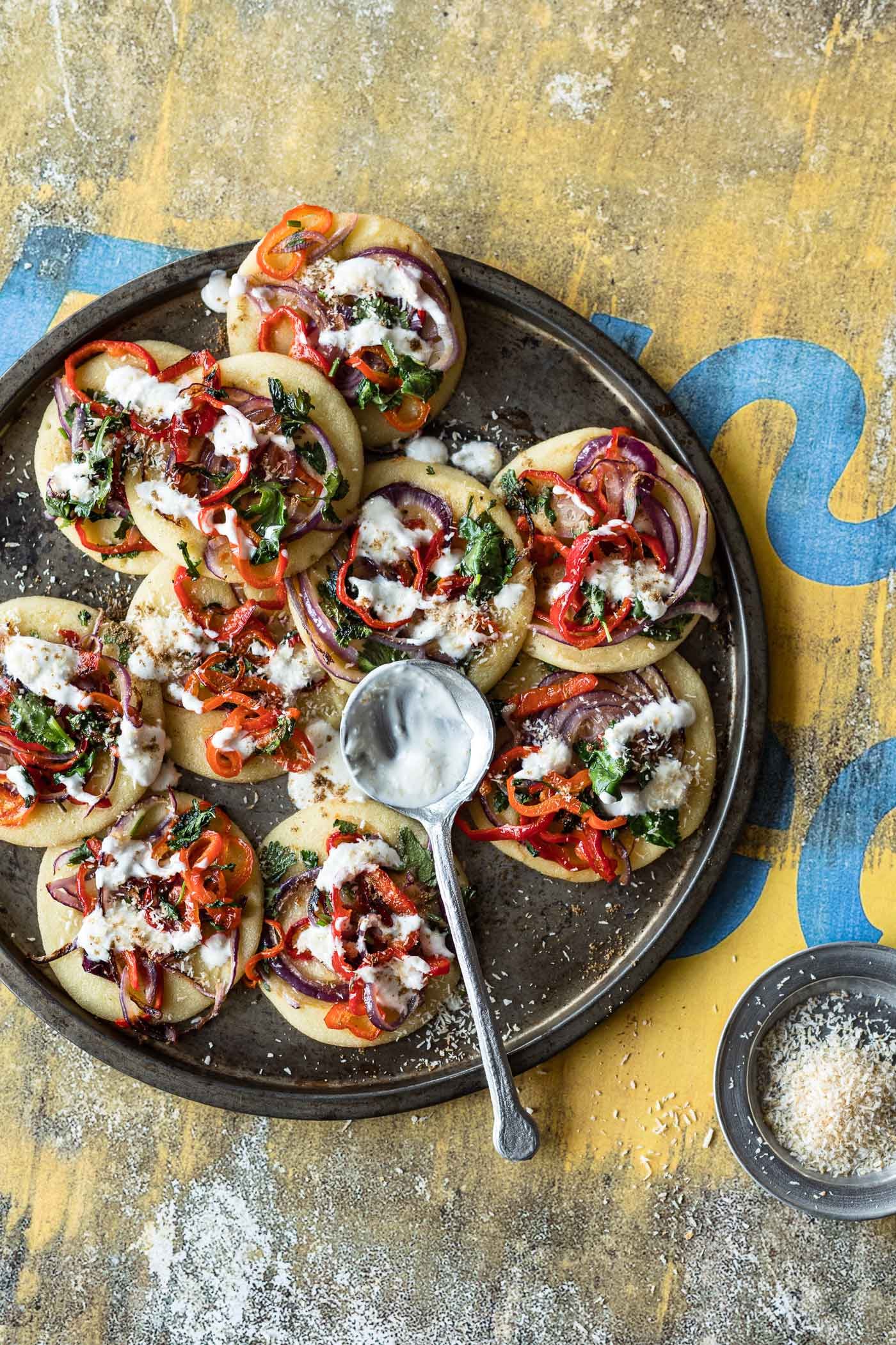 uttapam-deftig-vegeterisch_indien-rezept-veggielicious-food-fotografie_001-dt-hoch.jpg