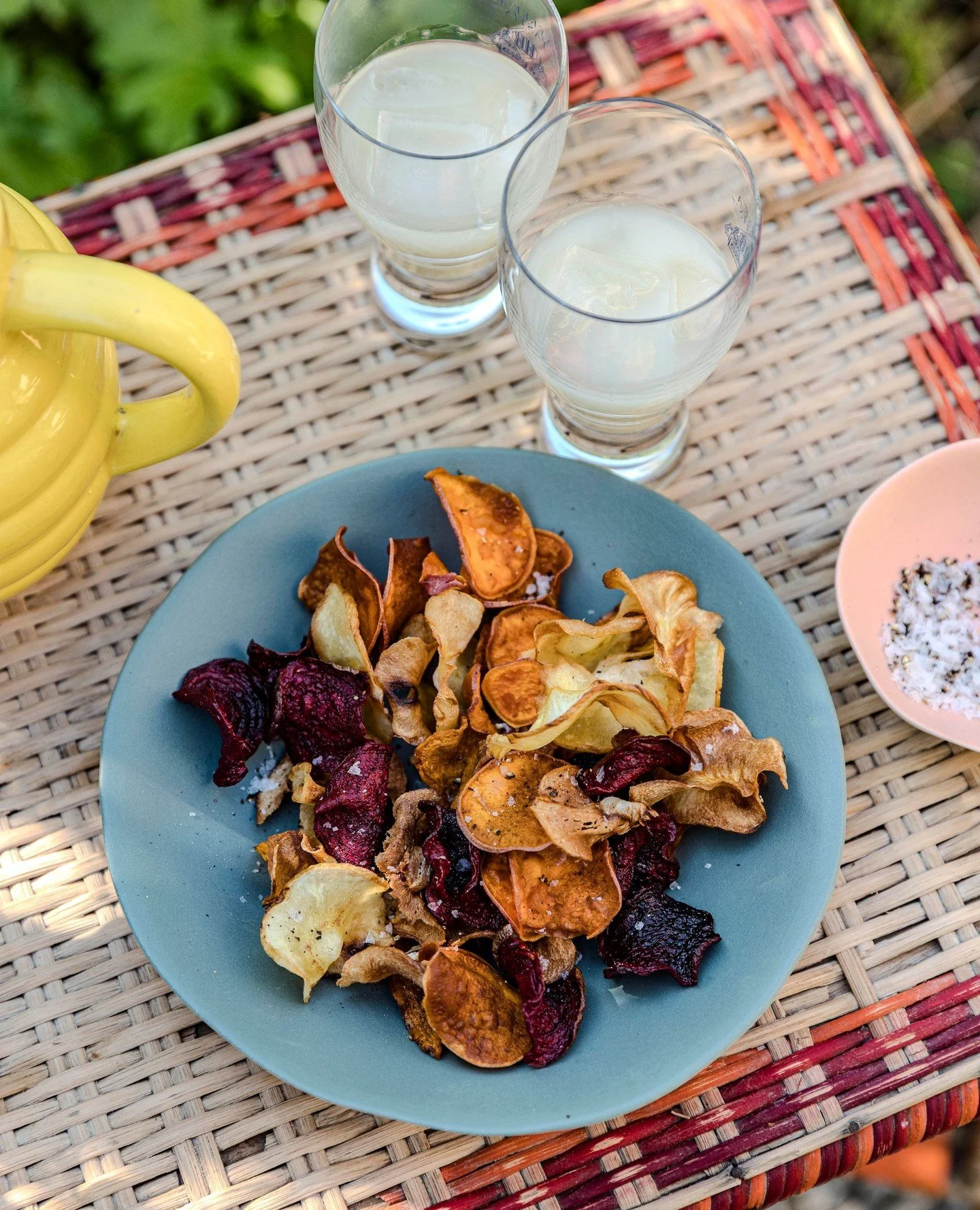 Da sind wir wieder - und haben etwas ganz Gro&szlig;artiges dabei: In wenigen Tagen erscheint unser neues Buch 'Meine gr&uuml;ne franz&ouml;sische Bistro-K&uuml;che'. Auf &uuml;ber 200 Seiten feiern wir Frankreich und die gr&uuml;ne K&uuml;che. Das g