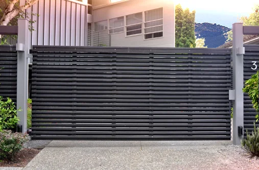 SLATED WOOD SWING GATE