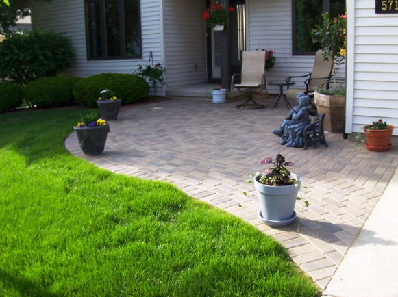 6 Landscape Design Ideas For Your Madison Wi Front Yard Landscape