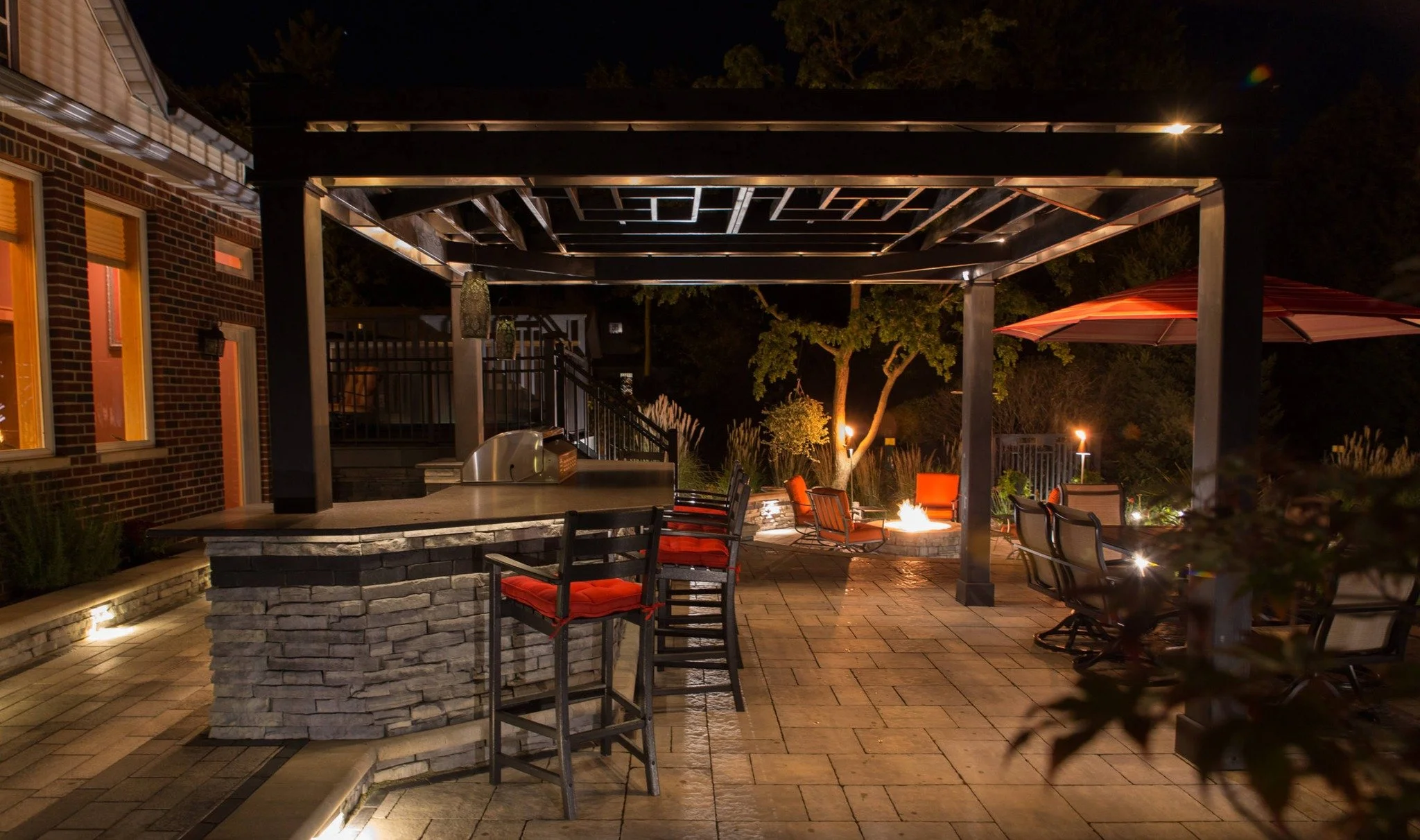 How Outdoor Lighting Services Are Beneficial to Your Landscape Design
