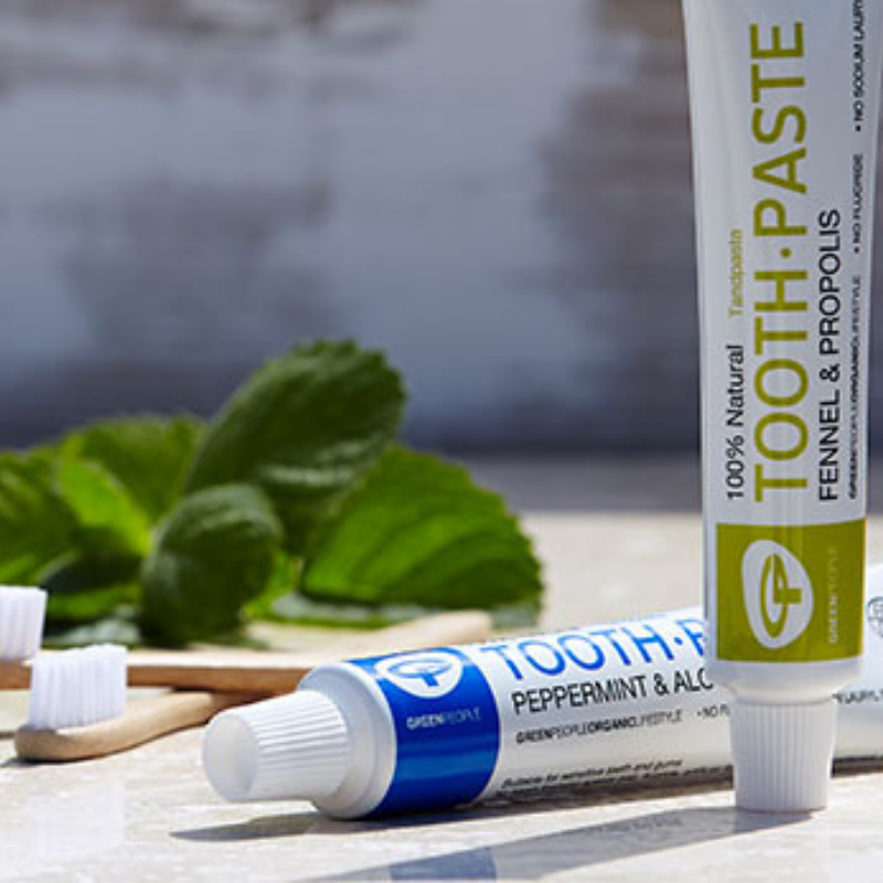 What Goes Into Your Natural And Organic Toothpaste?