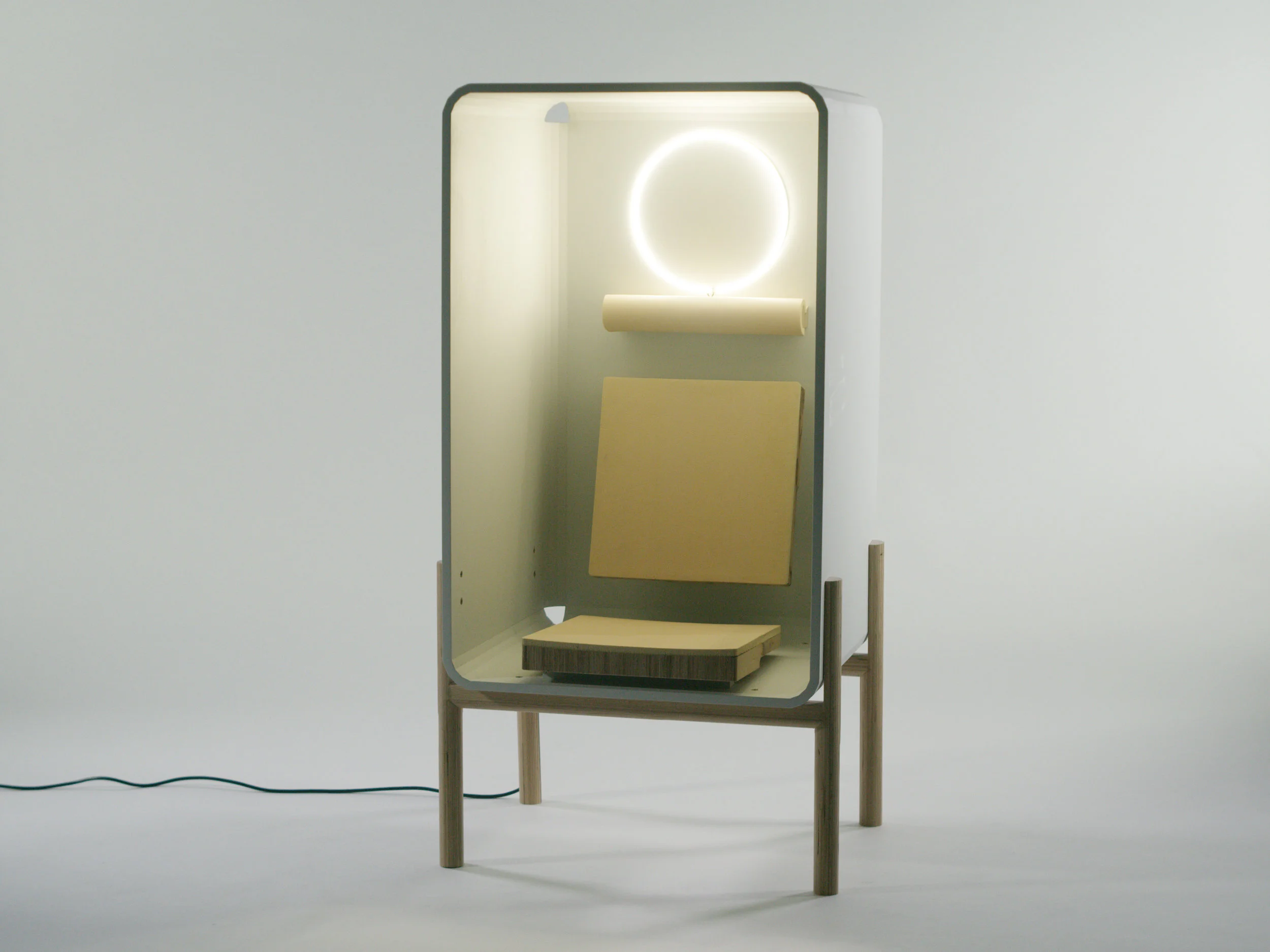 Chair Wide1.jpg