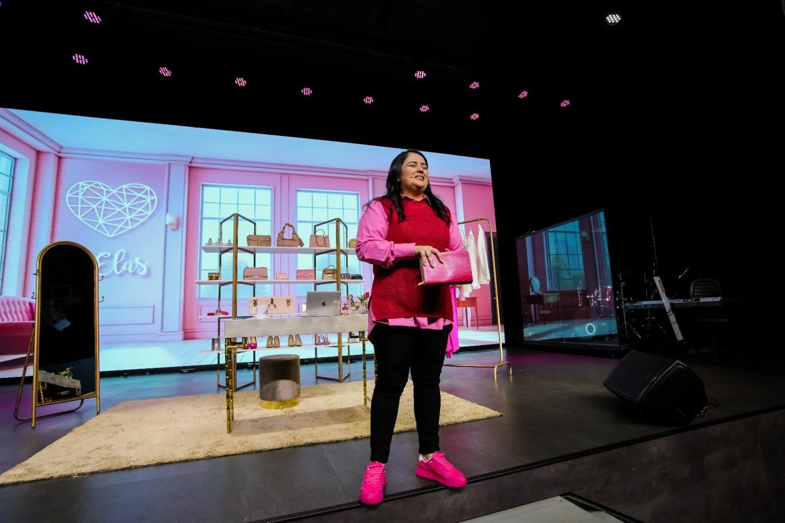 WhatsApp Image 2023-06-15 at 22.21.24 (1).jpeg