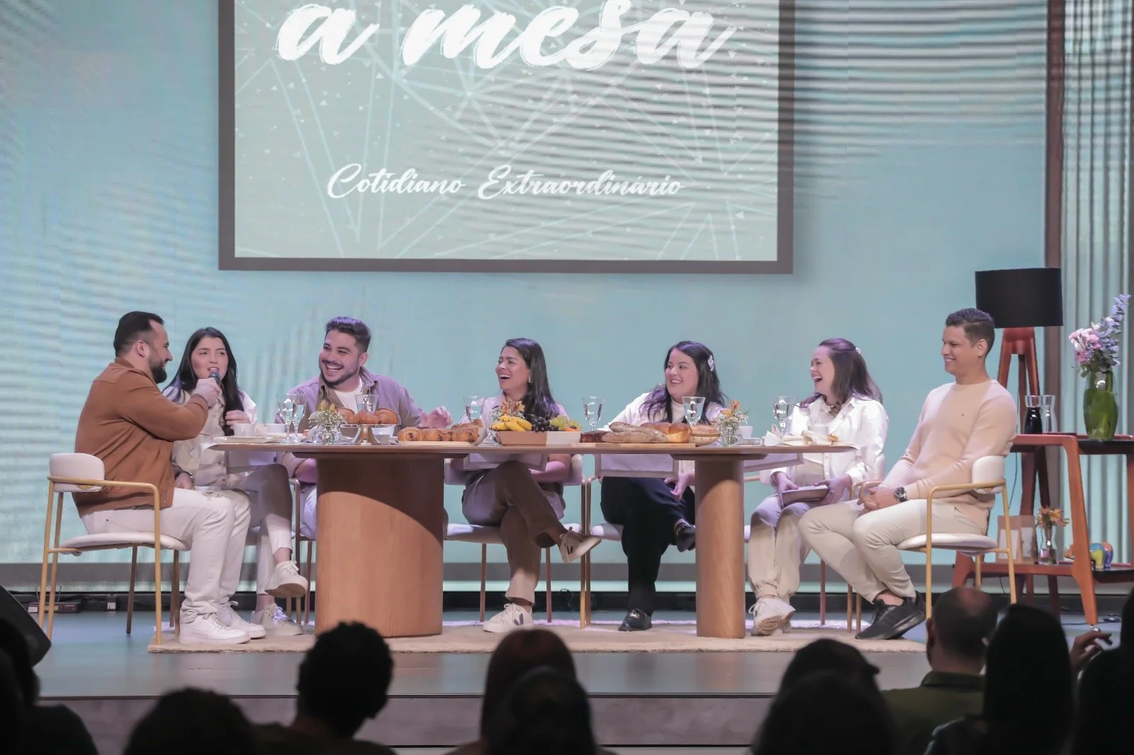 A mesa - Vida Amorosa Relevante - 24.06.2023