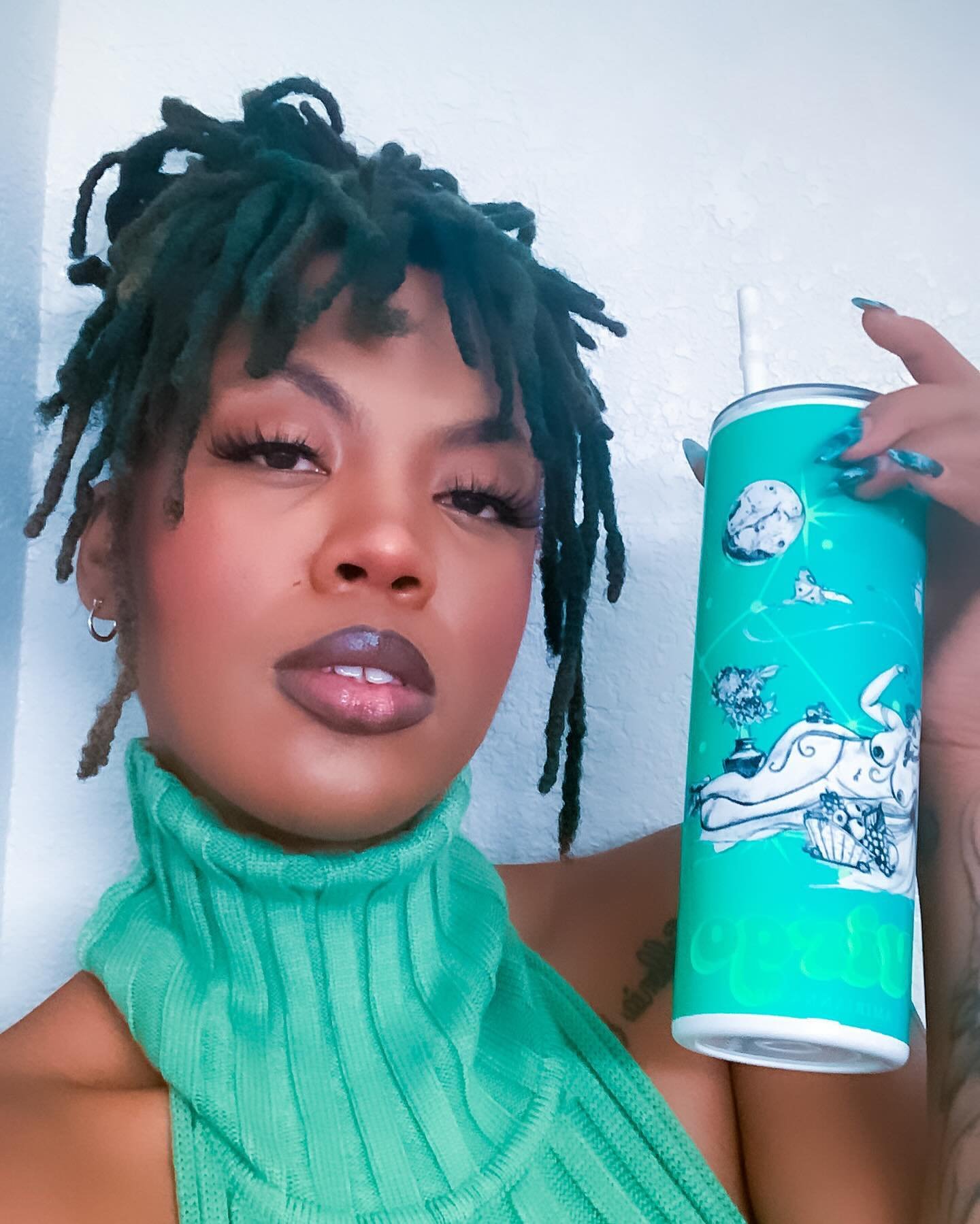 🥂
Link in bio for my new Zodiac Tumblers!