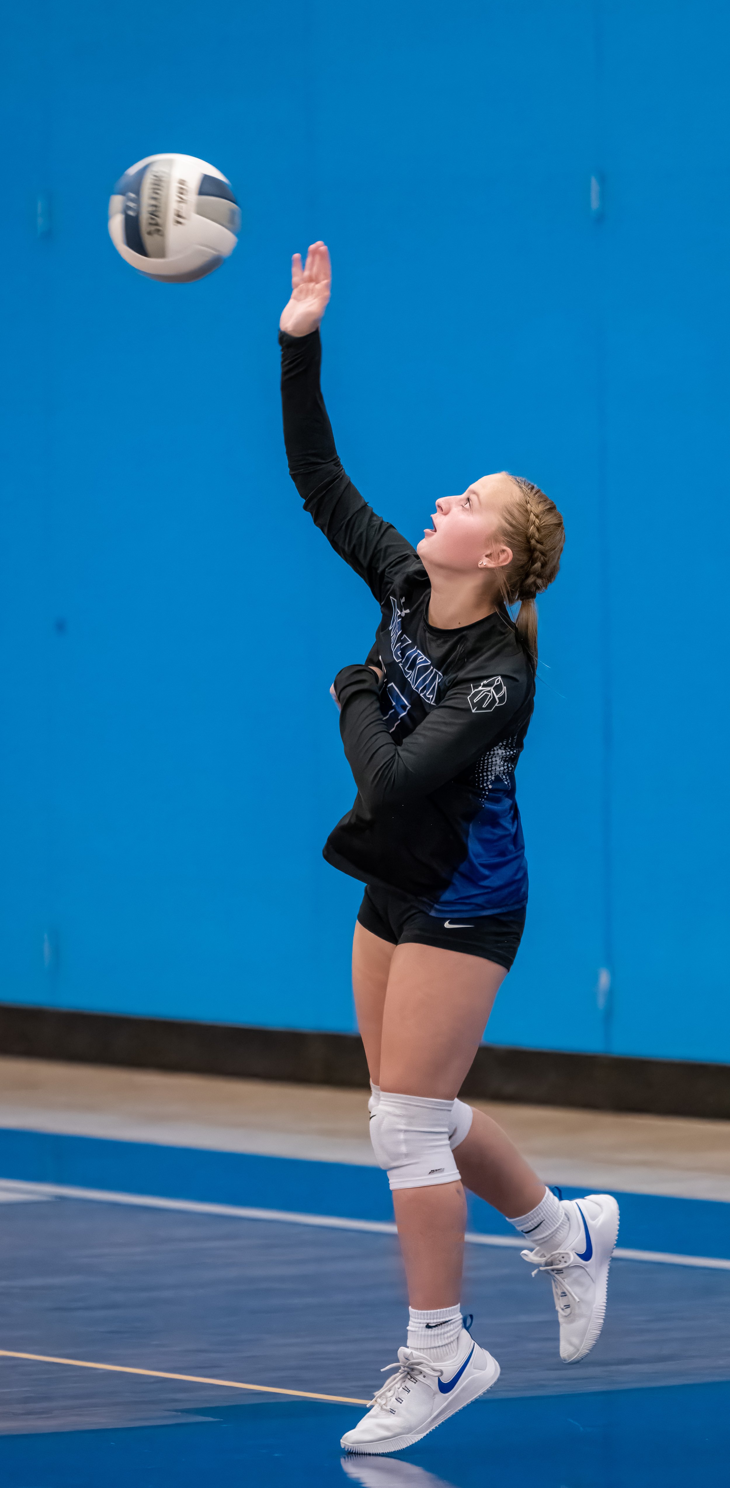 2024-09-24 Varsity Volleyball vs. F.D.R.-18.jpg