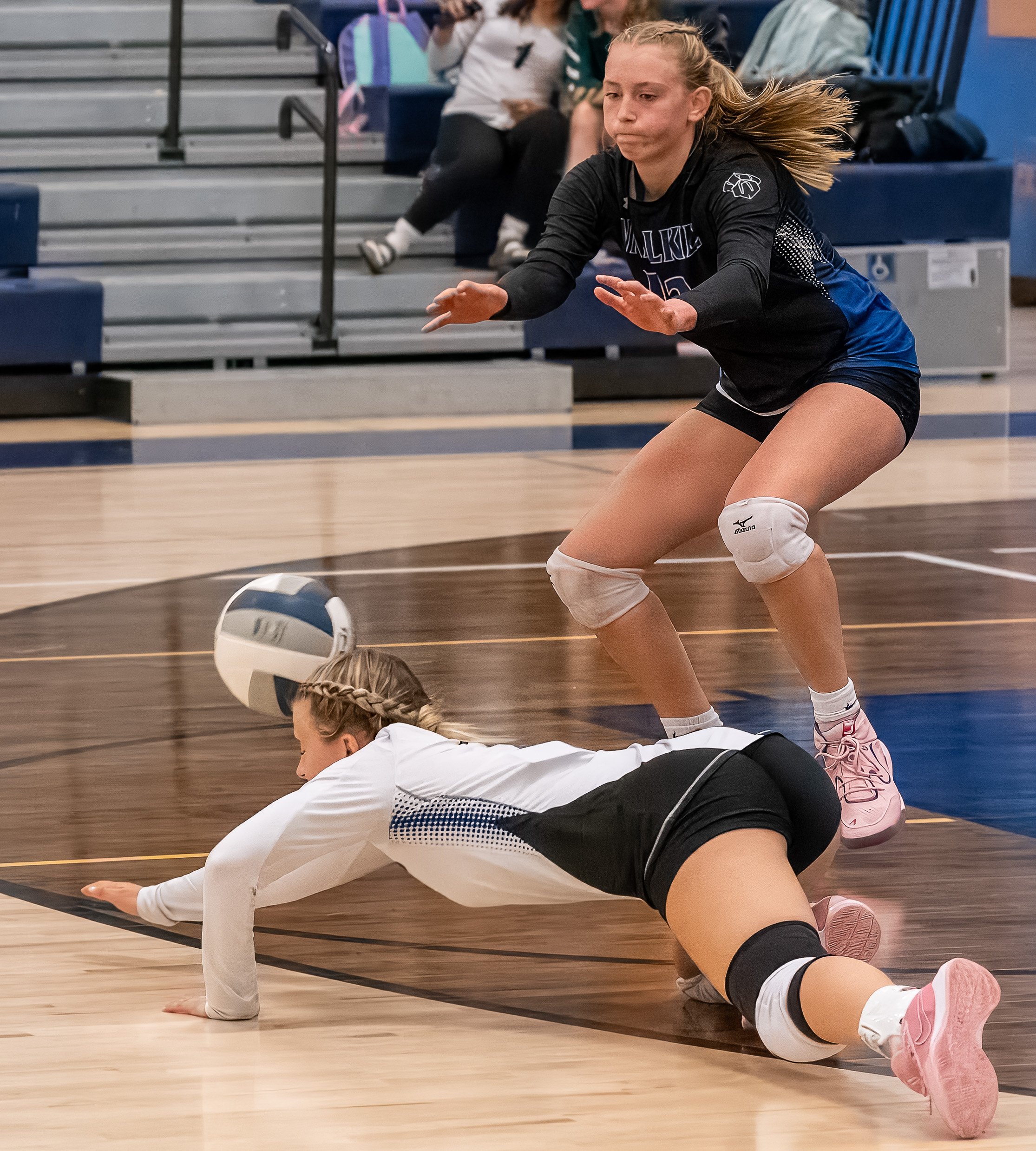 2024-09-24 Varsity Volleyball vs. F.D.R.-31.jpg