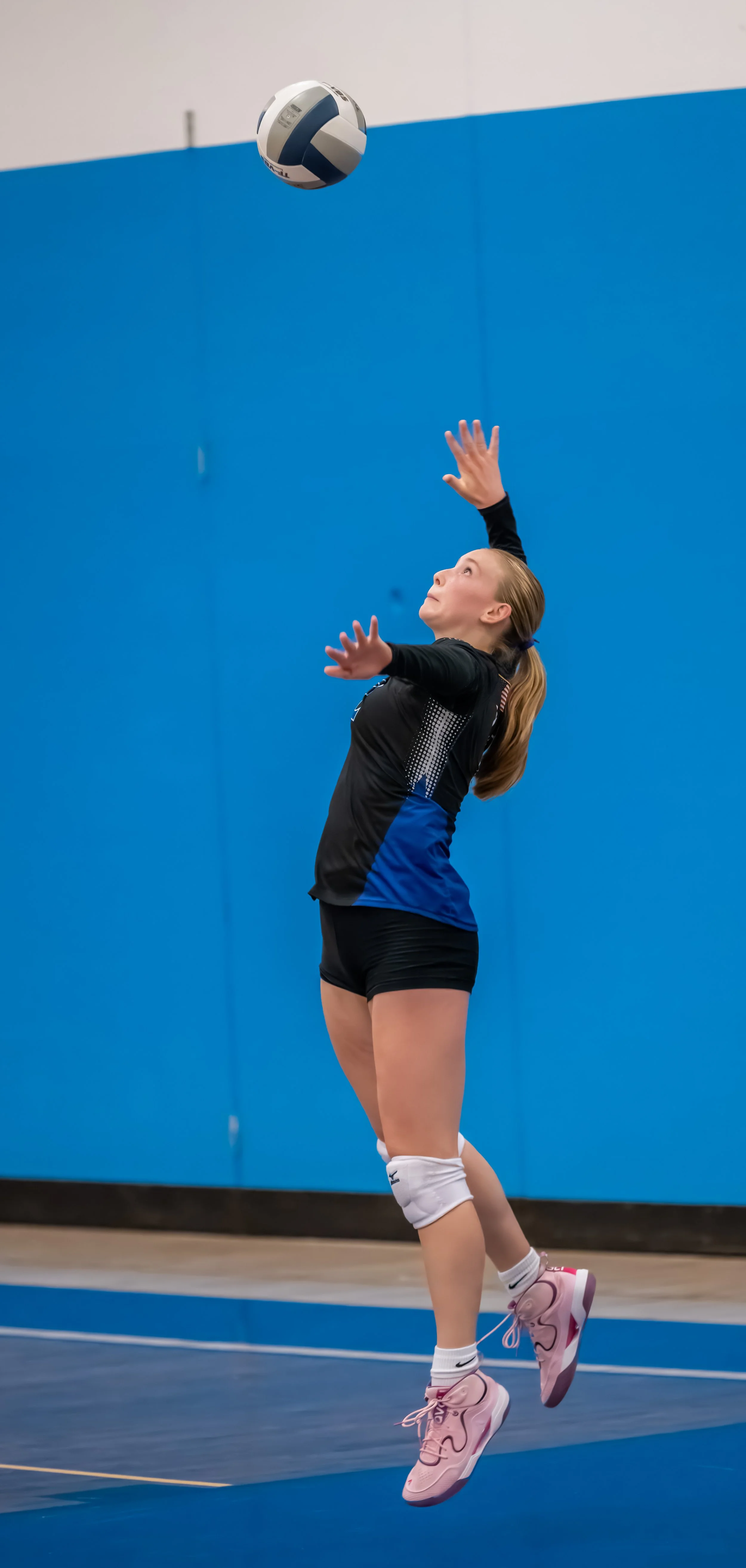2024-09-30 Varsity Volleyball vs. Highland-68.jpg