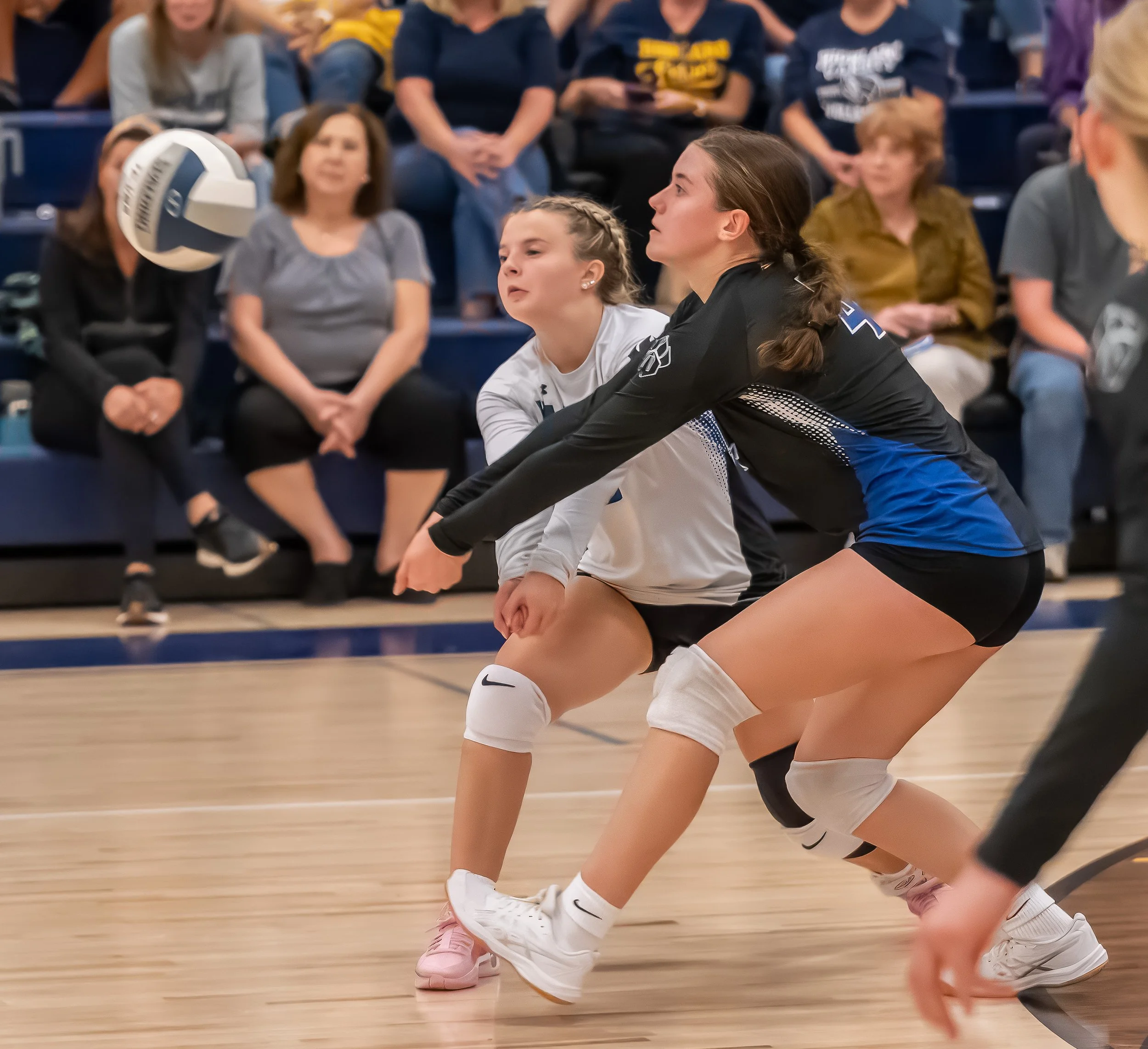 2024-09-30 Varsity Volleyball vs. Highland-108.jpg
