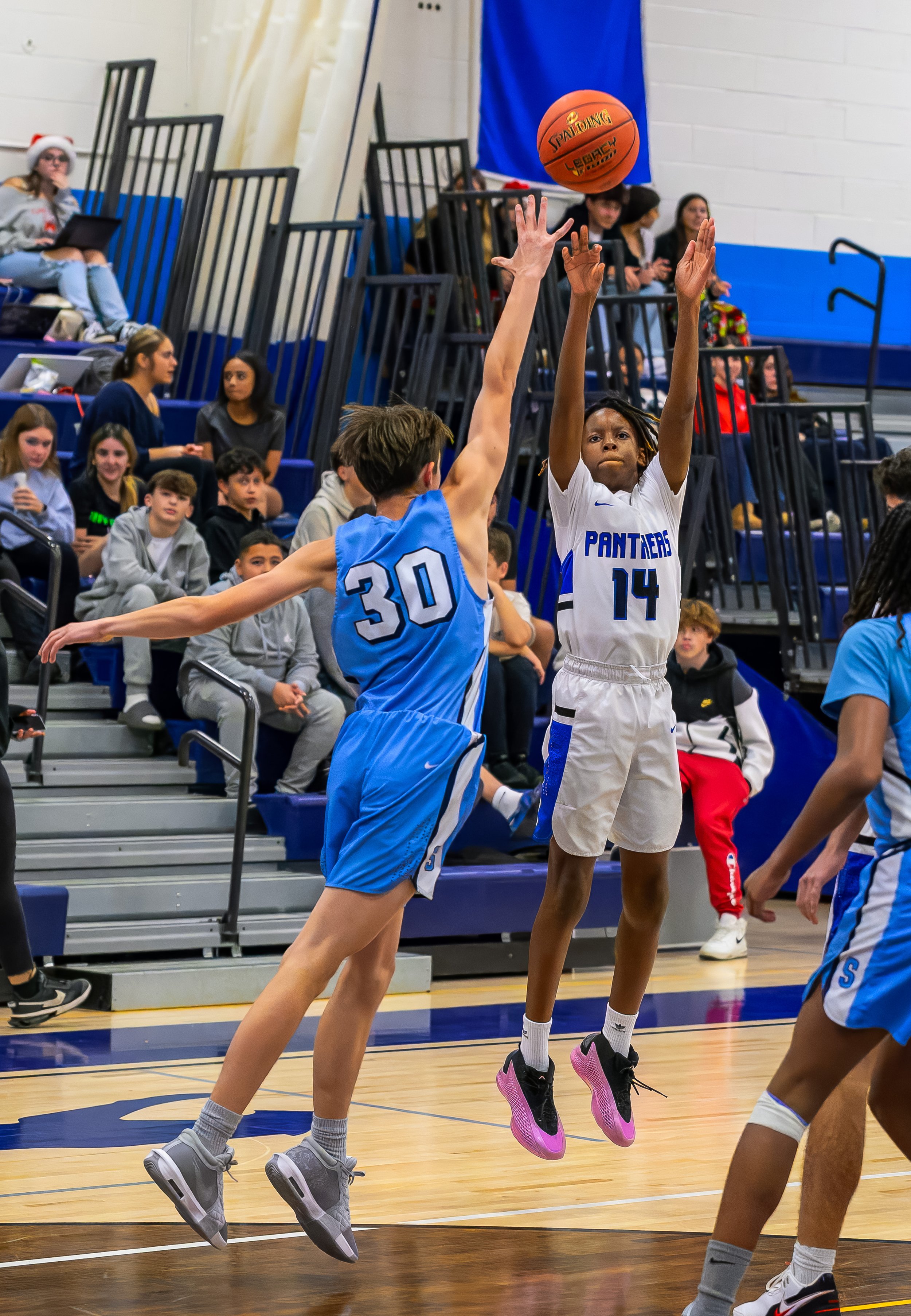 2024-12-17 Boys JV Basketball vs. Saugerties-5.jpg