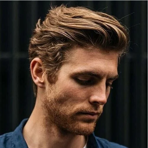 Image of Messy look gentleman long hairstyle