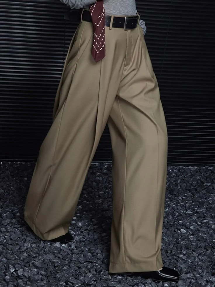 Pleated Draped Pants Without Belt.jpeg