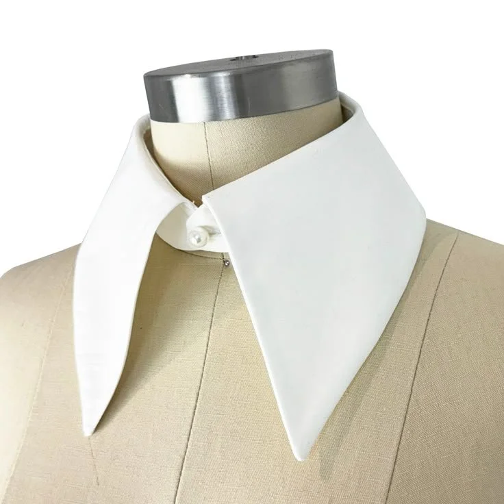 Pointed Collar and Cuff Set - xxl 18 _ Cufflink Buttonholes.jpeg